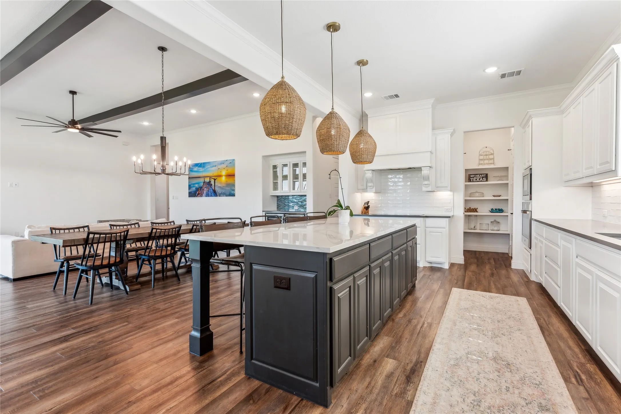 Single Family Residence For Sale in Denton County , 7637 W Shore Drive, The Colony, Texas 75056, 5 Bedroom, 5 Bathroom, 2 Garage spaces, 3,282 Sqft, built in 2021, mls#20972215, Real Estate Agent in The Colony, Homes For Sale in Denton county, Homes For Sale in The Colony, Realtor in The Colony Texas, Real Estate Brokerage Independent Realty Texas, Luminita Cordes Realtor