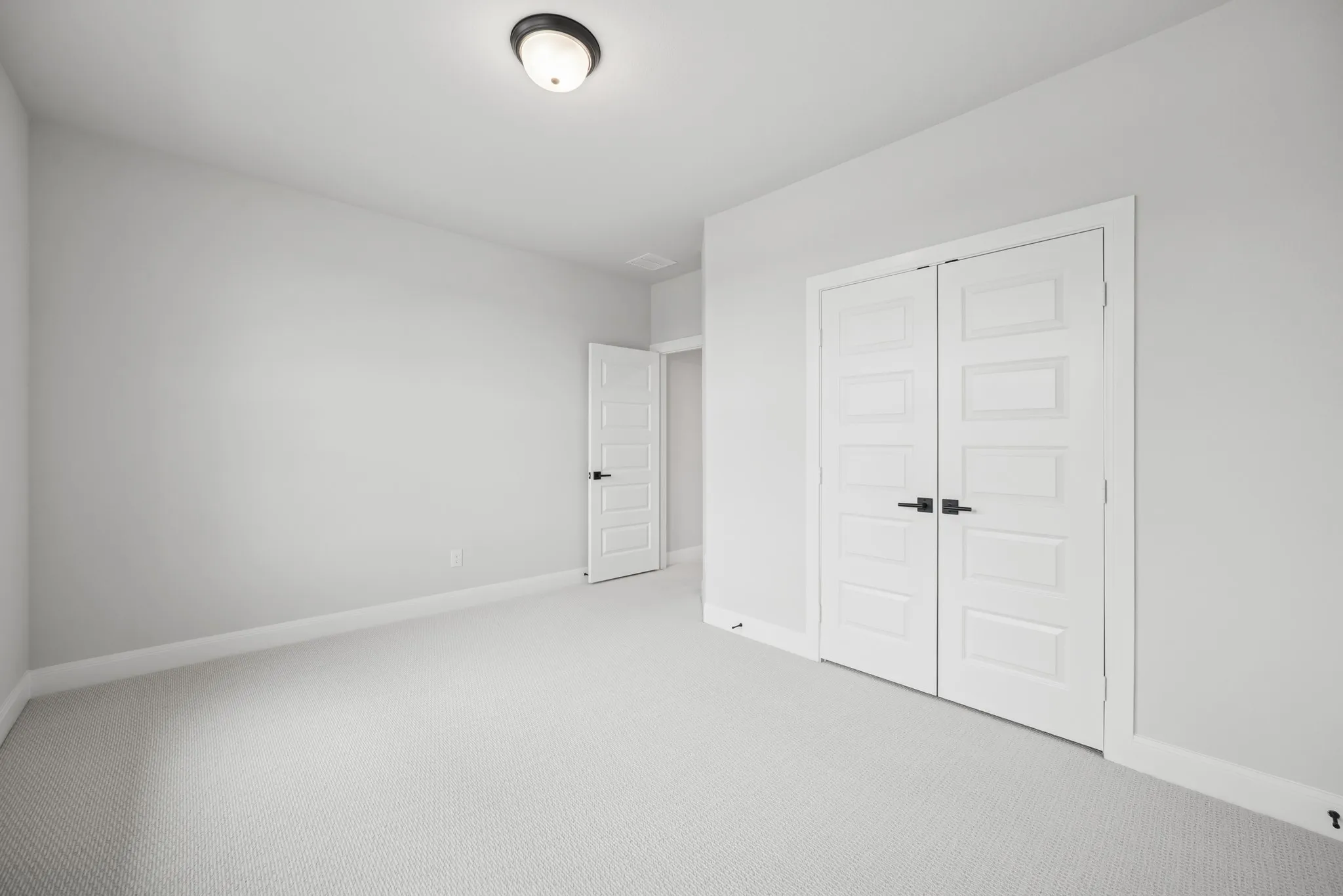 Single Family Residence For Sale in Kaufman County , 9512 Dahlia Boulevard, Mesquite, Texas 75126, 3 Bedroom, 3 Bathroom, 2 Garage spaces, 2,469 Sqft, built in 2025, mls#20972674, Real Estate Agent in Mesquite, Homes For Sale in Kaufman county, Homes For Sale in Mesquite, Realtor in Mesquite Texas, Real Estate Brokerage Independent Realty Texas, Luminita Cordes Realtor