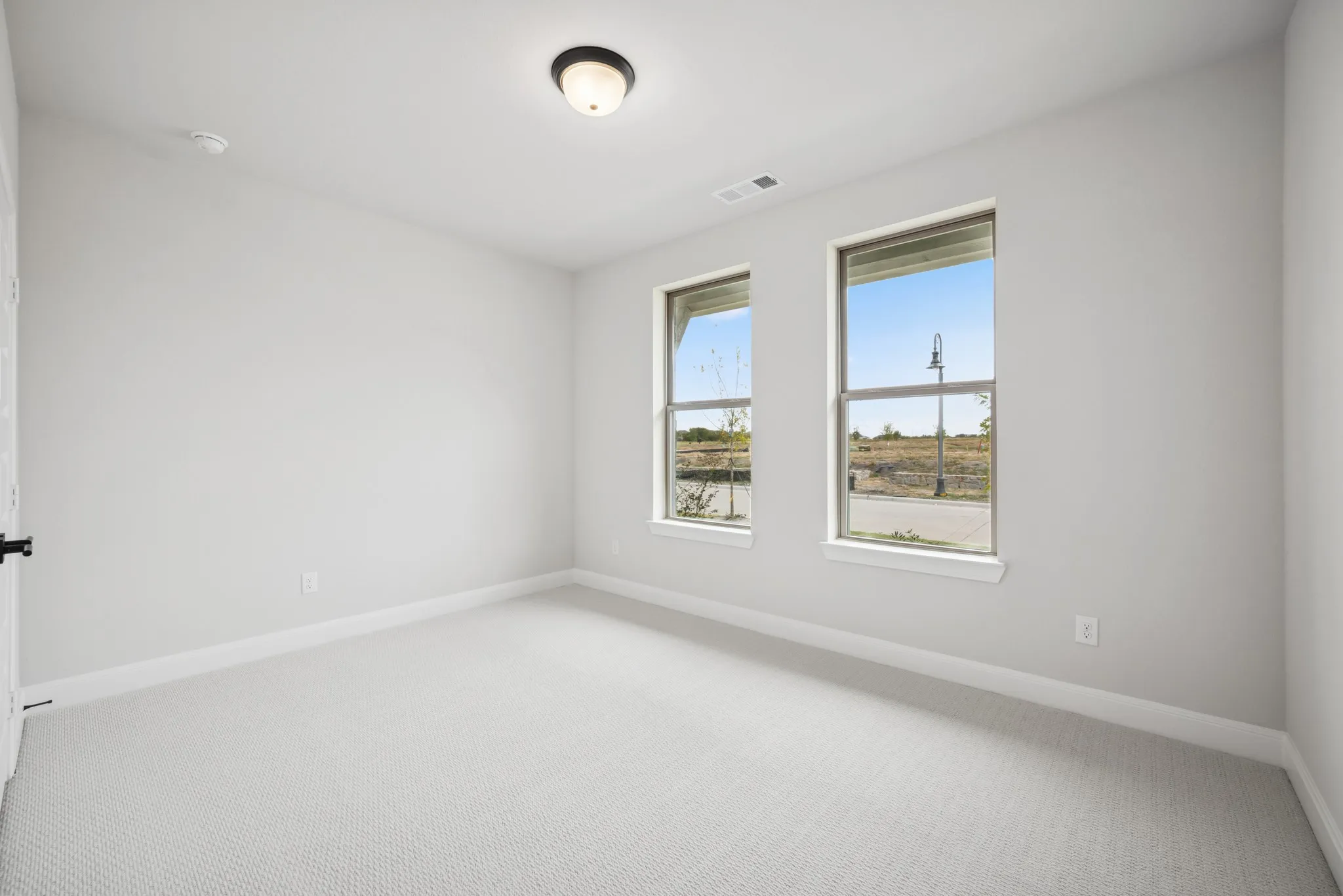 Single Family Residence For Sale in Kaufman County , 9512 Dahlia Boulevard, Mesquite, Texas 75126, 3 Bedroom, 3 Bathroom, 2 Garage spaces, 2,469 Sqft, built in 2025, mls#20972674, Real Estate Agent in Mesquite, Homes For Sale in Kaufman county, Homes For Sale in Mesquite, Realtor in Mesquite Texas, Real Estate Brokerage Independent Realty Texas, Luminita Cordes Realtor
