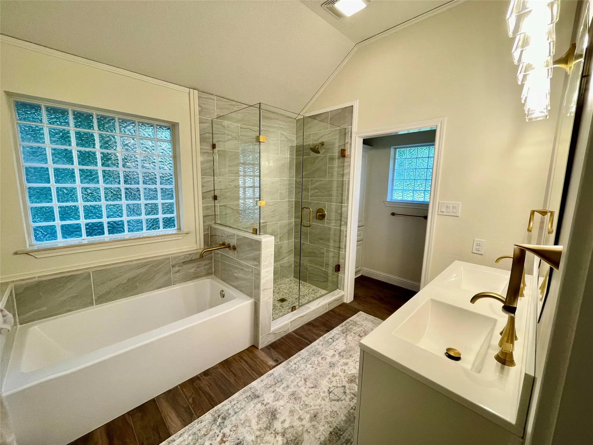 Single Family Residence For Sale in Wood County , 234 Spring Lake Knoll Trail, Holly Lake Ranch, Texas 75765, 3 Bedroom, 2 Bathroom, 2 Garage spaces, 1,971 Sqft, built in 1998, mls#20973193, Real Estate Agent in Holly Lake Ranch, Homes For Sale in Wood county, Homes For Sale in Holly Lake Ranch, Realtor in Holly Lake Ranch Texas, Real Estate Brokerage Independent Realty Texas, Luminita Cordes Realtor
