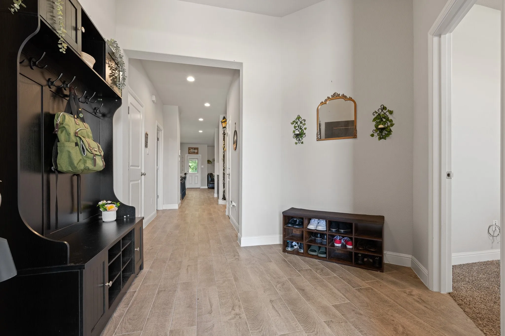Single Family Residence For Sale in Denton County , 5709 Round Hill Road, Denton, Texas 76210, 4 Bedroom, 2 Bathroom, 2 Garage spaces, 1,845 Sqft, built in 2023, Preowned, mls#20971310, Real Estate Agent in Denton, Homes For Sale in Denton county, Homes For Sale in Denton, Realtor in Denton Texas, Real Estate Brokerage Independent Realty Texas, Luminita Cordes Realtor