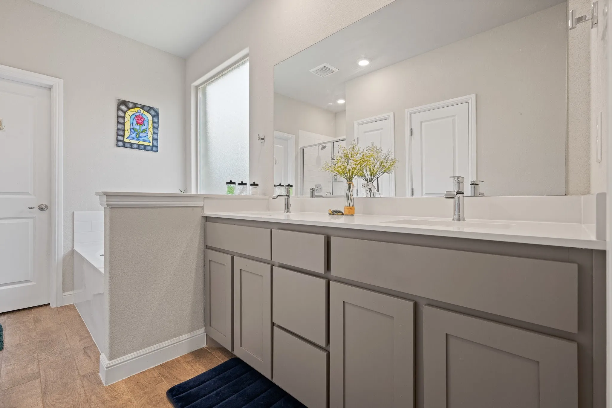 Single Family Residence For Sale in Denton County , 5709 Round Hill Road, Denton, Texas 76210, 4 Bedroom, 2 Bathroom, 2 Garage spaces, 1,845 Sqft, built in 2023, Preowned, mls#20971310, Real Estate Agent in Denton, Homes For Sale in Denton county, Homes For Sale in Denton, Realtor in Denton Texas, Real Estate Brokerage Independent Realty Texas, Luminita Cordes Realtor