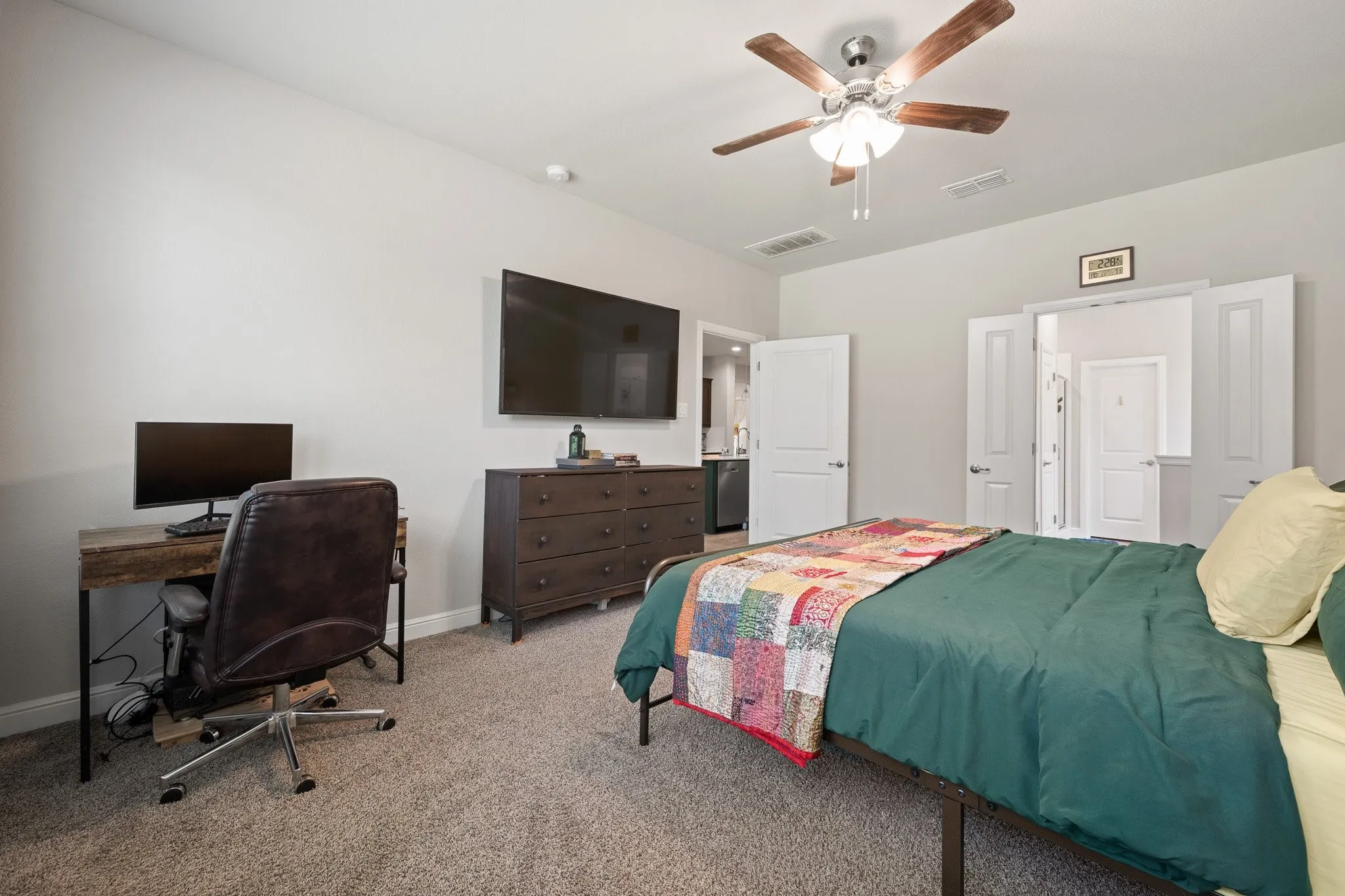 Single Family Residence For Sale in Denton County , 5709 Round Hill Road, Denton, Texas 76210, 4 Bedroom, 2 Bathroom, 2 Garage spaces, 1,845 Sqft, built in 2023, Preowned, mls#20971310, Real Estate Agent in Denton, Homes For Sale in Denton county, Homes For Sale in Denton, Realtor in Denton Texas, Real Estate Brokerage Independent Realty Texas, Luminita Cordes Realtor