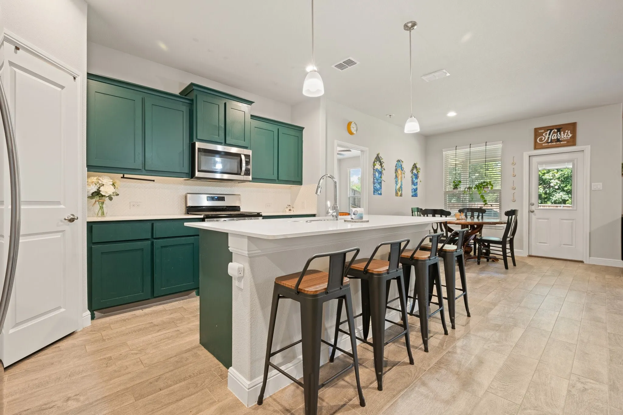 Single Family Residence For Sale in Denton County , 5709 Round Hill Road, Denton, Texas 76210, 4 Bedroom, 2 Bathroom, 2 Garage spaces, 1,845 Sqft, built in 2023, Preowned, mls#20971310, Real Estate Agent in Denton, Homes For Sale in Denton county, Homes For Sale in Denton, Realtor in Denton Texas, Real Estate Brokerage Independent Realty Texas, Luminita Cordes Realtor