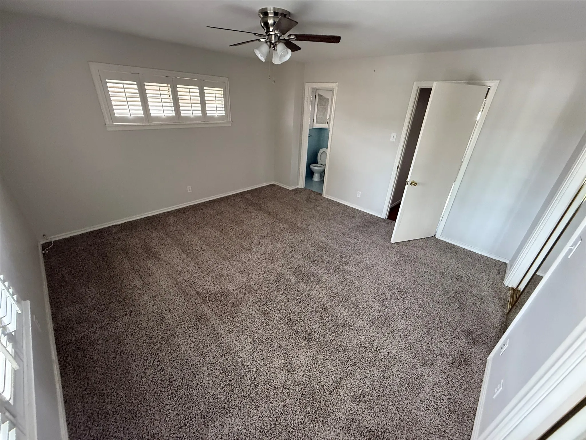 Condominium For Rent in Dallas County , 8604 Baltimore Drive 5, Dallas, Texas 75225, 2 Bedroom, 2 Bathroom, Garage spaces, 1,427 Sqft, built in 1958, mls#20973522, Real Estate Agent in Dallas, Homes For Rent in Dallas county, Homes For Rent in Dallas, Realtor in Dallas Texas, Real Estate Brokerage Independent Realty Texas, Luminita Cordes Realtor