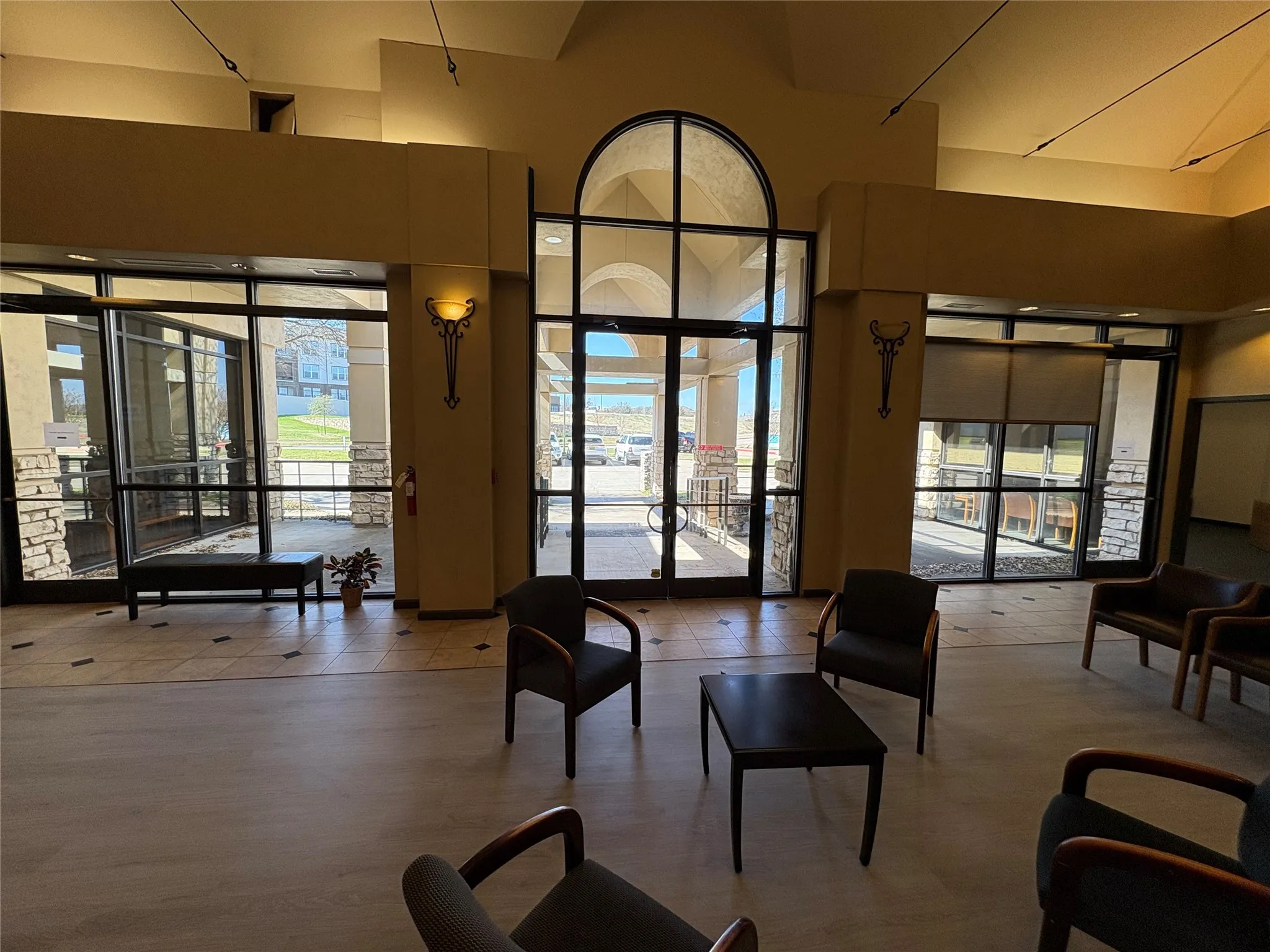 Office For Rent in Grayson County , 3305 N Calais Drive, Sherman, Texas 75090, 0, 0, Garage spaces, 0 Sqft, built in 1991, Preowned, mls#20973638, Real Estate Agent in Sherman, Homes For Rent in Grayson county, Homes For Rent in Sherman, Realtor in Sherman Texas, Real Estate Brokerage Independent Realty Texas, Luminita Cordes Realtor