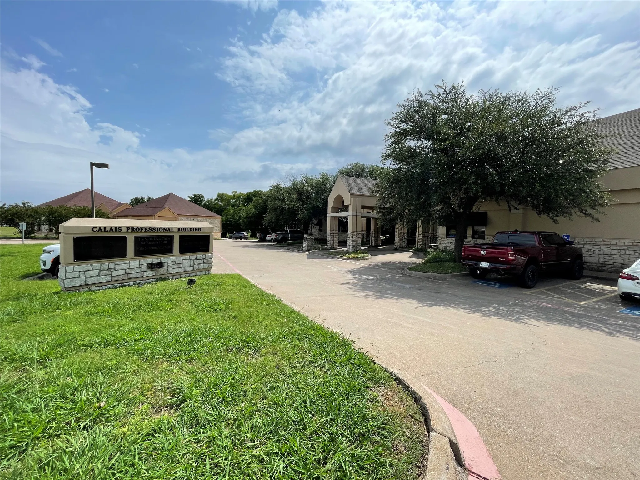 Office For Rent in Grayson County , 3305 N Calais Drive, Sherman, Texas 75090, 0, 0, Garage spaces, 0 Sqft, built in 1991, Preowned, mls#20973638, Real Estate Agent in Sherman, Homes For Rent in Grayson county, Homes For Rent in Sherman, Realtor in Sherman Texas, Real Estate Brokerage Independent Realty Texas, Luminita Cordes Realtor