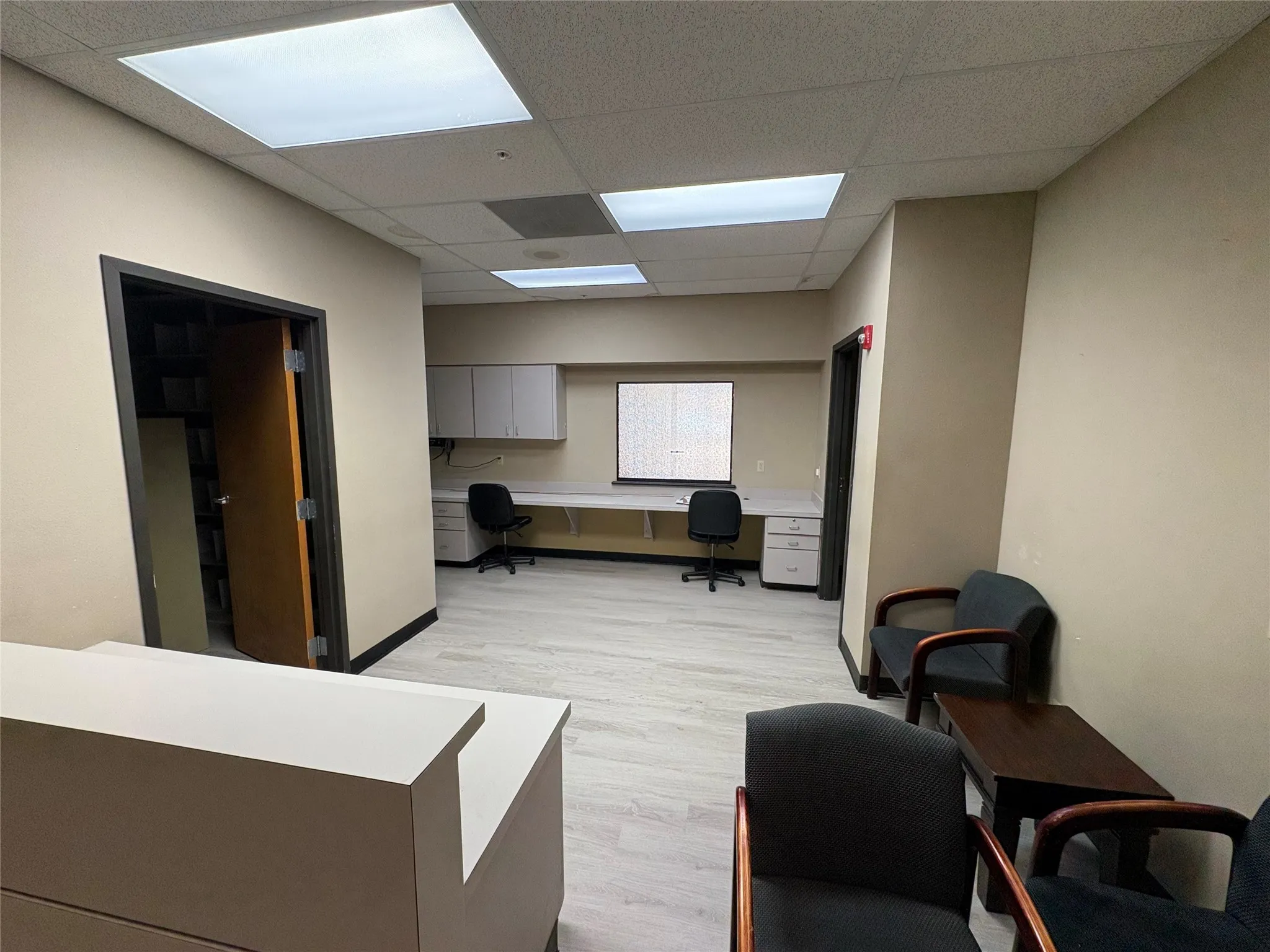 Office For Rent in Grayson County , 3305 N Calais Drive, Sherman, Texas 75090, 0, 0, Garage spaces, 0 Sqft, built in 1991, Preowned, mls#20973638, Real Estate Agent in Sherman, Homes For Rent in Grayson county, Homes For Rent in Sherman, Realtor in Sherman Texas, Real Estate Brokerage Independent Realty Texas, Luminita Cordes Realtor