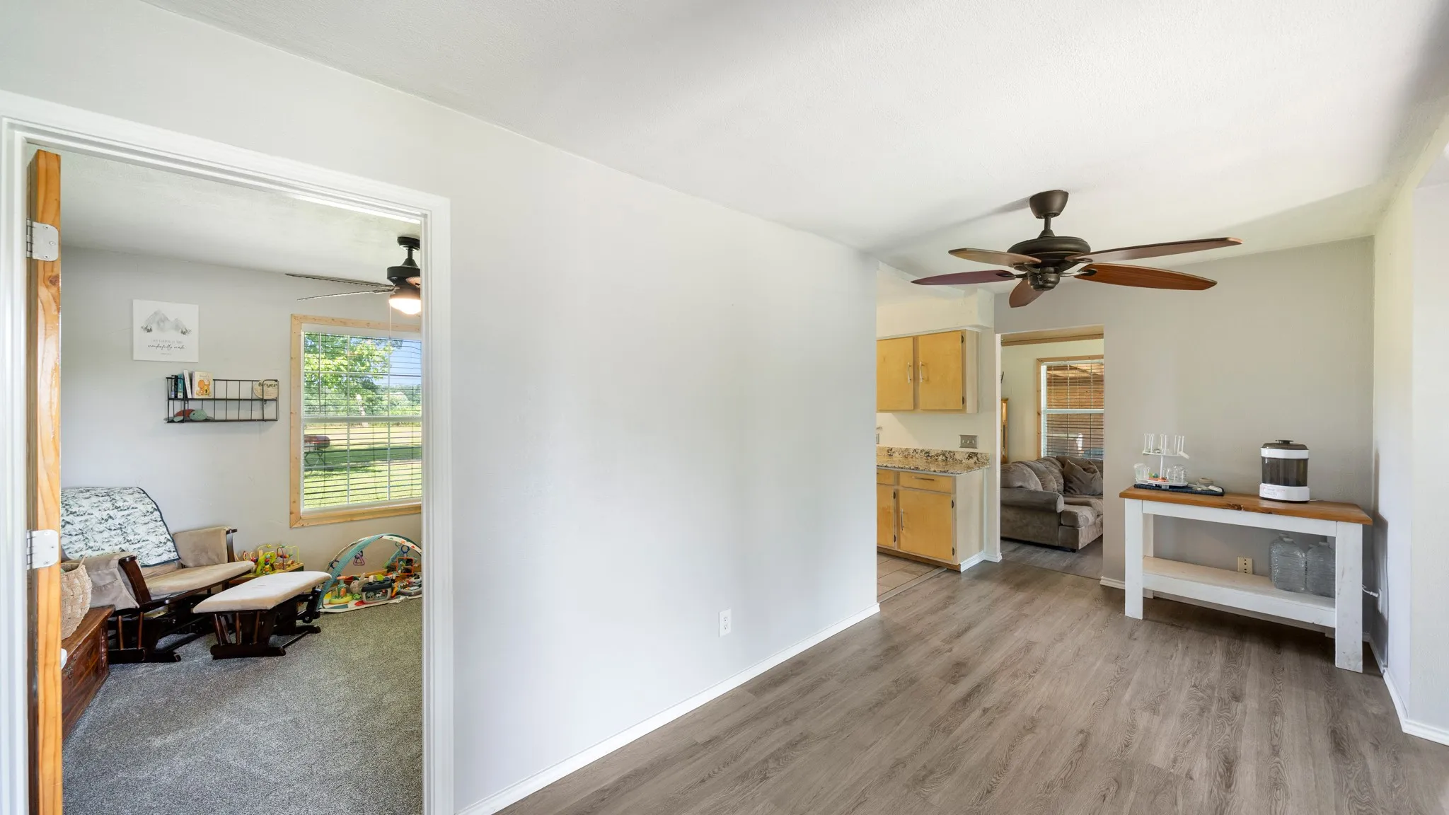 Single Family Residence For Sale in Van Zandt County , 29080 State Highway 19 N, Athens, Texas 75752, 3 Bedrooms, 1 Bathroom, Garage spaces, 1,216 Sqft, built in 1963, Preowned, Price $227,400, mls#20973718, Real Estate Agent in Athens, Homes For Sale in Van Zandt county, Homes For Sale in Athens, Realtor in Athens Texas, Real Estate Brokerage Independent Realty Texas, Luminita Cordes Realtor
