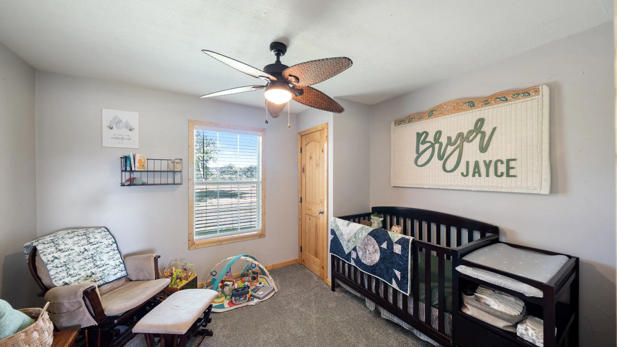 Single Family Residence For Sale in Van Zandt County , 29080 State Highway 19 N, Athens, Texas 75752, 3 Bedrooms, 1 Bathroom, Garage spaces, 1,216 Sqft, built in 1963, Preowned, Price $227,400, mls#20973718, Real Estate Agent in Athens, Homes For Sale in Van Zandt county, Homes For Sale in Athens, Realtor in Athens Texas, Real Estate Brokerage Independent Realty Texas, Luminita Cordes Realtor