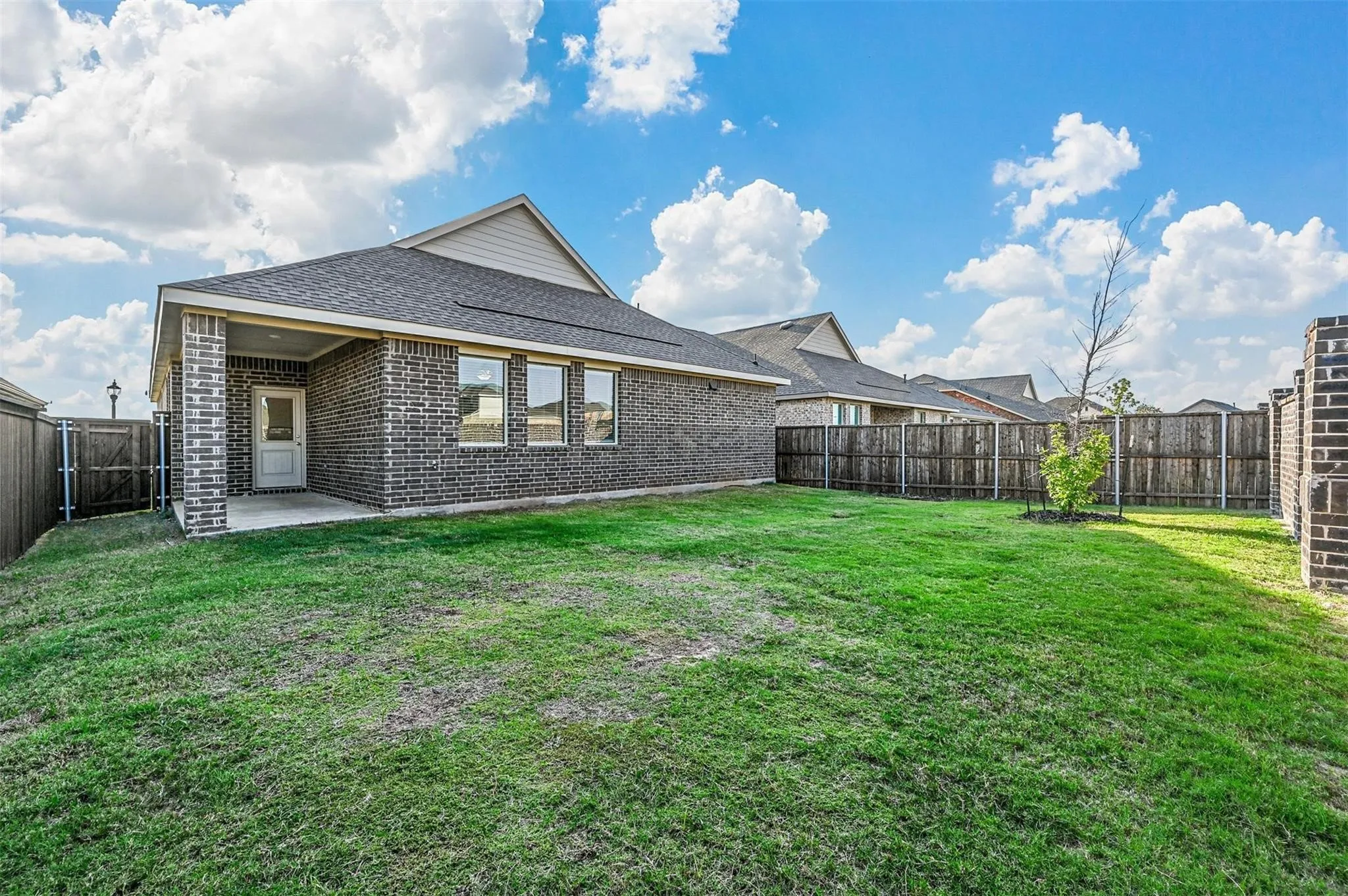 Single Family Residence For Sale in Denton County , 5025 Salinger Drive, Celina, Texas 76227, 4 Bedroom, 2 Bathroom, 2 Garage spaces, 2,009 Sqft, built in 2021, mls#20974082, Real Estate Agent in Celina, Homes For Sale in Denton county, Homes For Sale in Celina, Realtor in Celina Texas, Real Estate Brokerage Independent Realty Texas, Luminita Cordes Realtor