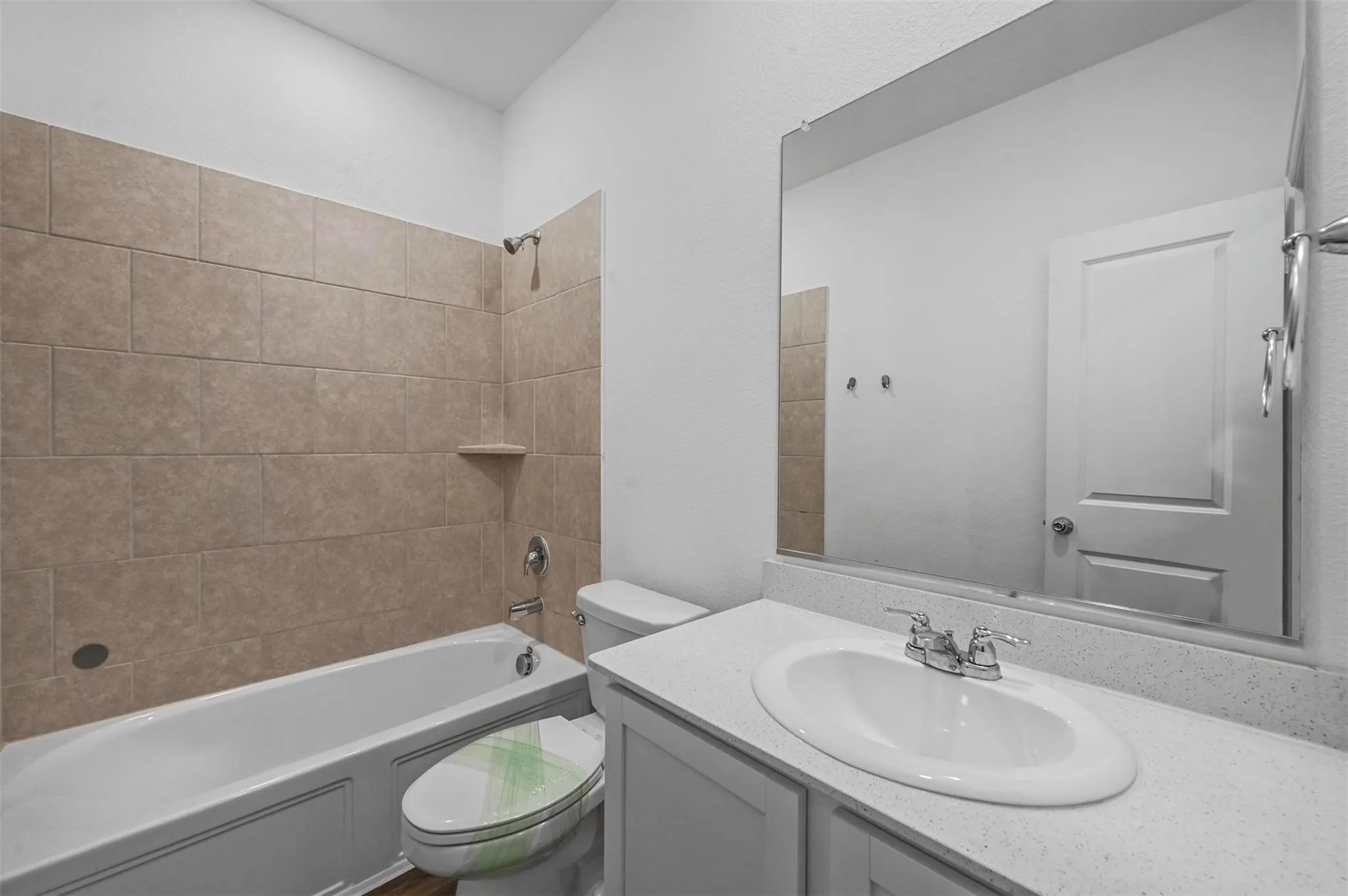Single Family Residence For Sale in Denton County , 5025 Salinger Drive, Celina, Texas 76227, 4 Bedroom, 2 Bathroom, 2 Garage spaces, 2,009 Sqft, built in 2021, mls#20974082, Real Estate Agent in Celina, Homes For Sale in Denton county, Homes For Sale in Celina, Realtor in Celina Texas, Real Estate Brokerage Independent Realty Texas, Luminita Cordes Realtor