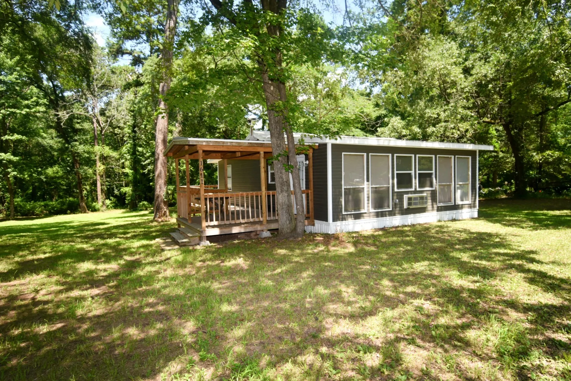Single Family Residence For Sale in Wood County , 1611 County Road 1858, Yantis, Texas 75497, 2 Bedrooms, 1 Bathroom, Garage spaces, 580 Sqft, built in 0, Preowned, Price $139,900, mls#20972976, Real Estate Agent in Yantis, Homes For Sale in Wood county, Homes For Sale in Yantis, Realtor in Yantis Texas, Real Estate Brokerage Independent Realty Texas, Luminita Cordes Realtor