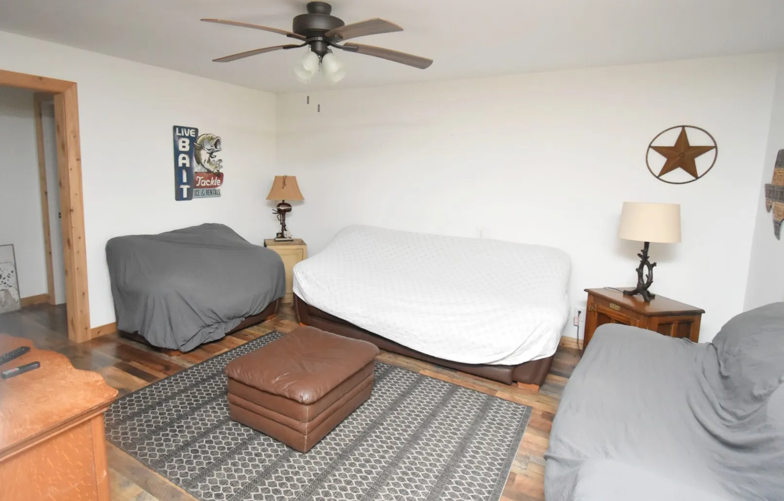 Single Family Residence For Sale in Wood County , 1611 County Road 1858, Yantis, Texas 75497, 2 Bedrooms, 1 Bathroom, Garage spaces, 580 Sqft, built in 0, Preowned, Price $139,900, mls#20972976, Real Estate Agent in Yantis, Homes For Sale in Wood county, Homes For Sale in Yantis, Realtor in Yantis Texas, Real Estate Brokerage Independent Realty Texas, Luminita Cordes Realtor