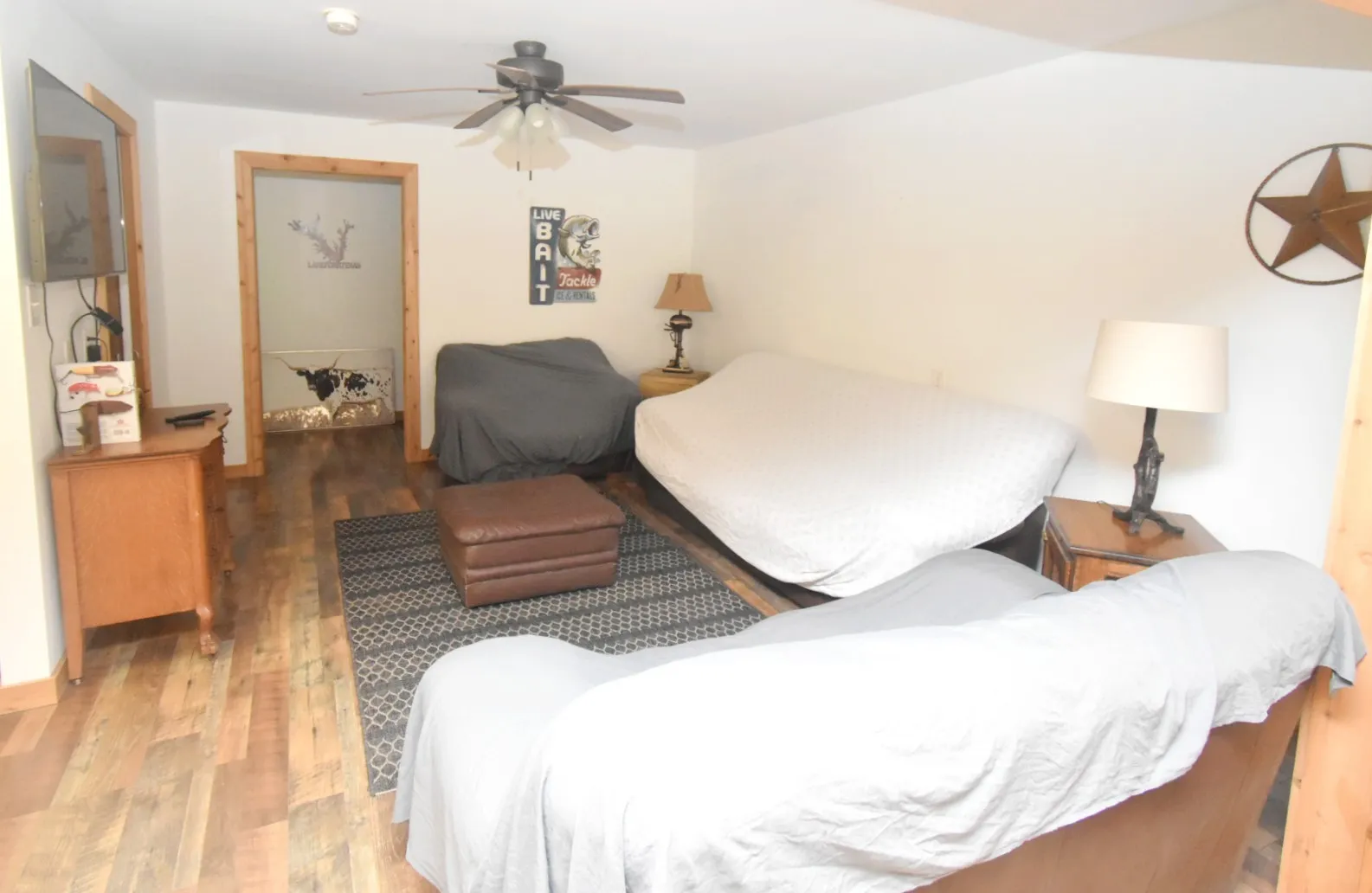 Single Family Residence For Sale in Wood County , 1611 County Road 1858, Yantis, Texas 75497, 2 Bedrooms, 1 Bathroom, Garage spaces, 580 Sqft, built in 0, Preowned, Price $139,900, mls#20972976, Real Estate Agent in Yantis, Homes For Sale in Wood county, Homes For Sale in Yantis, Realtor in Yantis Texas, Real Estate Brokerage Independent Realty Texas, Luminita Cordes Realtor