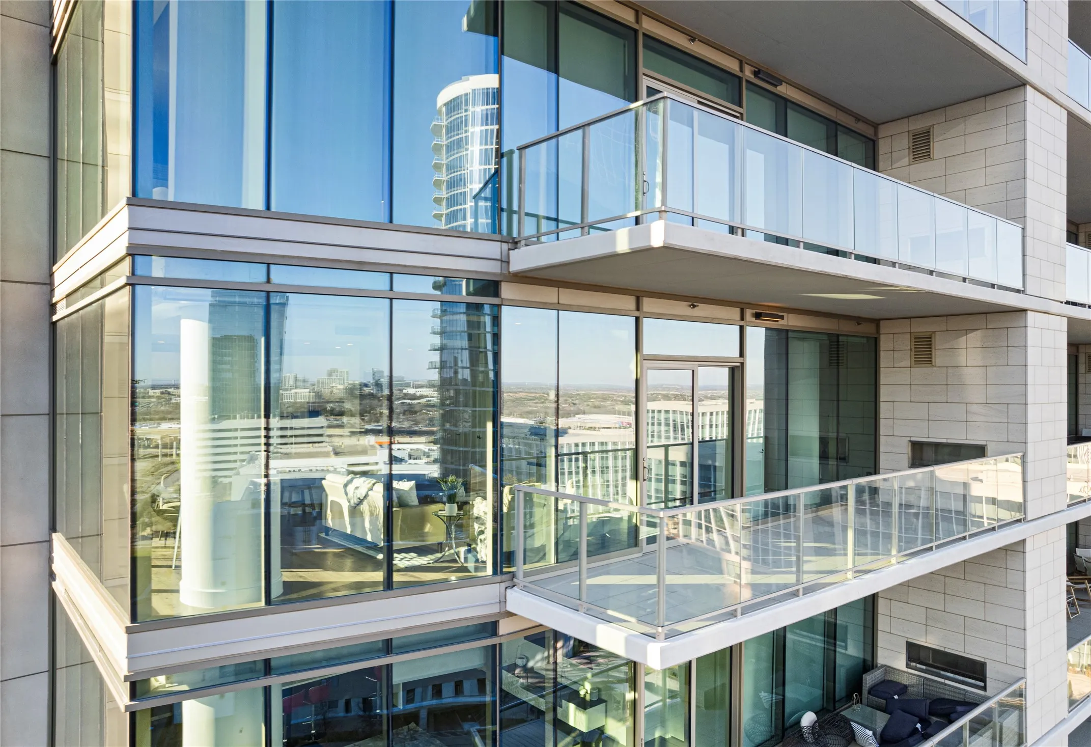 Condominium For Sale in Collin County , 7901 Windrose Avenue 1403, Plano, Texas 75024, 2 Bedroom, 3 Bathroom, 2 Garage spaces, 1,834 Sqft, built in 2019, Preowned, mls#20974805, Real Estate Agent in Plano, Homes For Sale in Collin county, Homes For Sale in Plano, Realtor in Plano Texas, Real Estate Brokerage Independent Realty Texas, Luminita Cordes Realtor