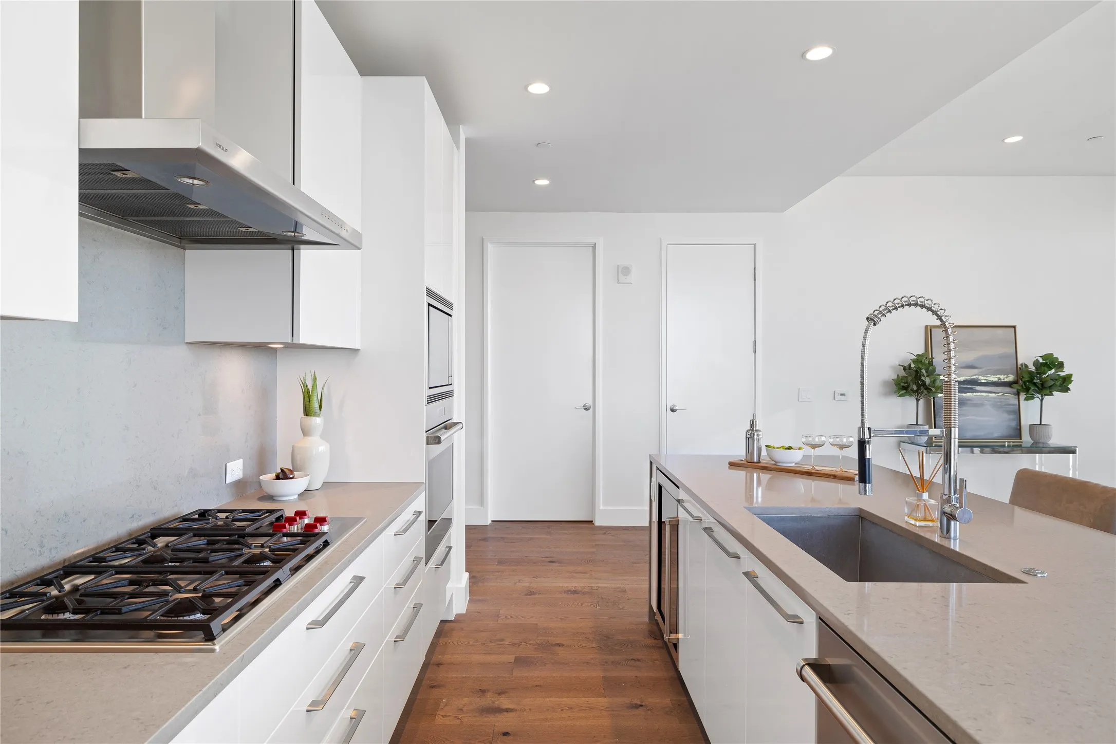 Condominium For Sale in Collin County , 7901 Windrose Avenue 1403, Plano, Texas 75024, 2 Bedroom, 3 Bathroom, 2 Garage spaces, 1,834 Sqft, built in 2019, Preowned, mls#20974805, Real Estate Agent in Plano, Homes For Sale in Collin county, Homes For Sale in Plano, Realtor in Plano Texas, Real Estate Brokerage Independent Realty Texas, Luminita Cordes Realtor