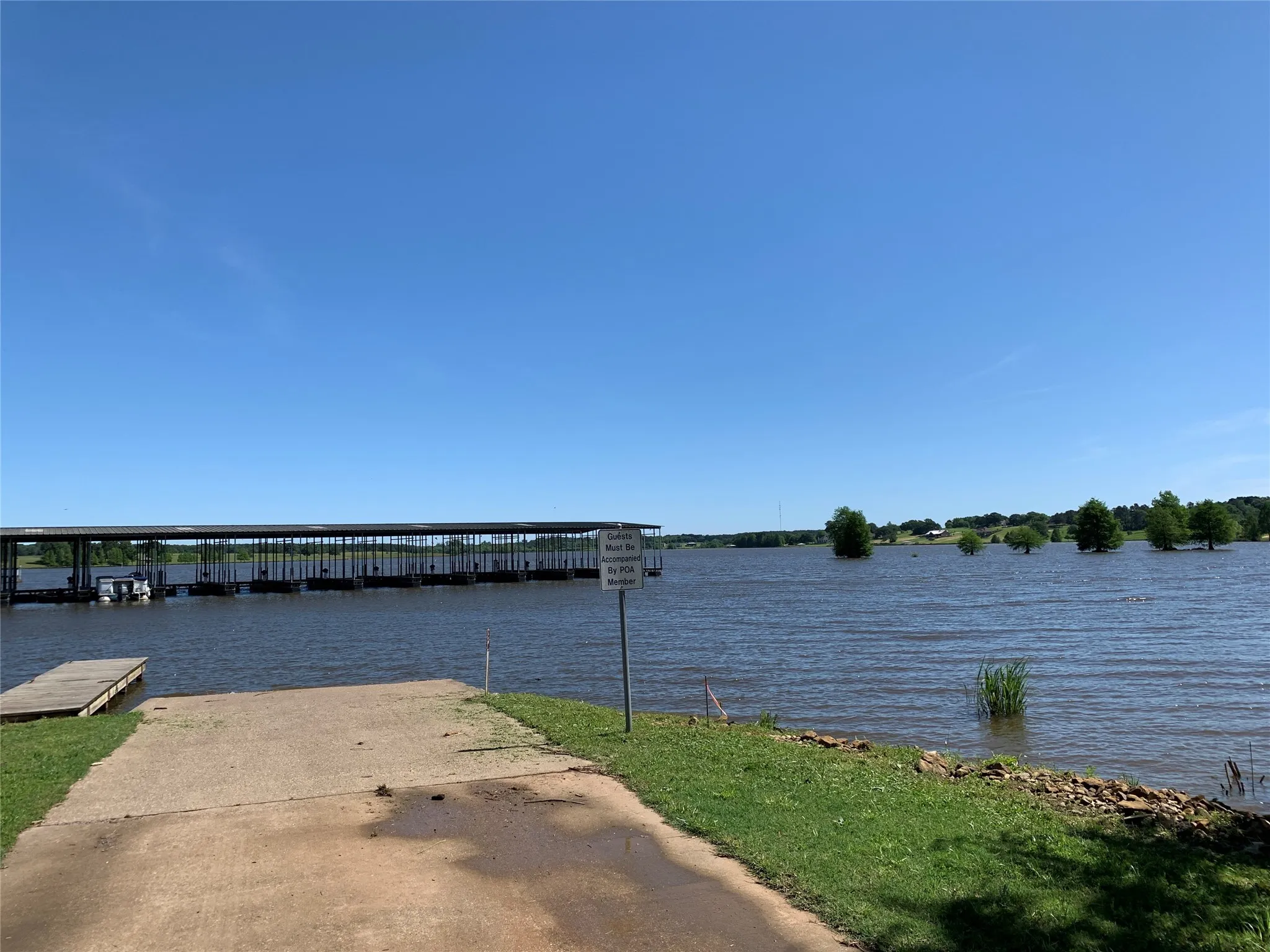 Unimproved Land For Sale in Henderson County , Lot 340 Grand View Drive, Athens, Texas 75752, 0, 0, Garage spaces, 0 Sqft, built in 0, Price $163,500, mls#20975093, Real Estate Agent in Athens, Homes For Sale in Henderson county, Homes For Sale in Athens, Realtor in Athens Texas, Real Estate Brokerage Independent Realty Texas, Luminita Cordes Realtor