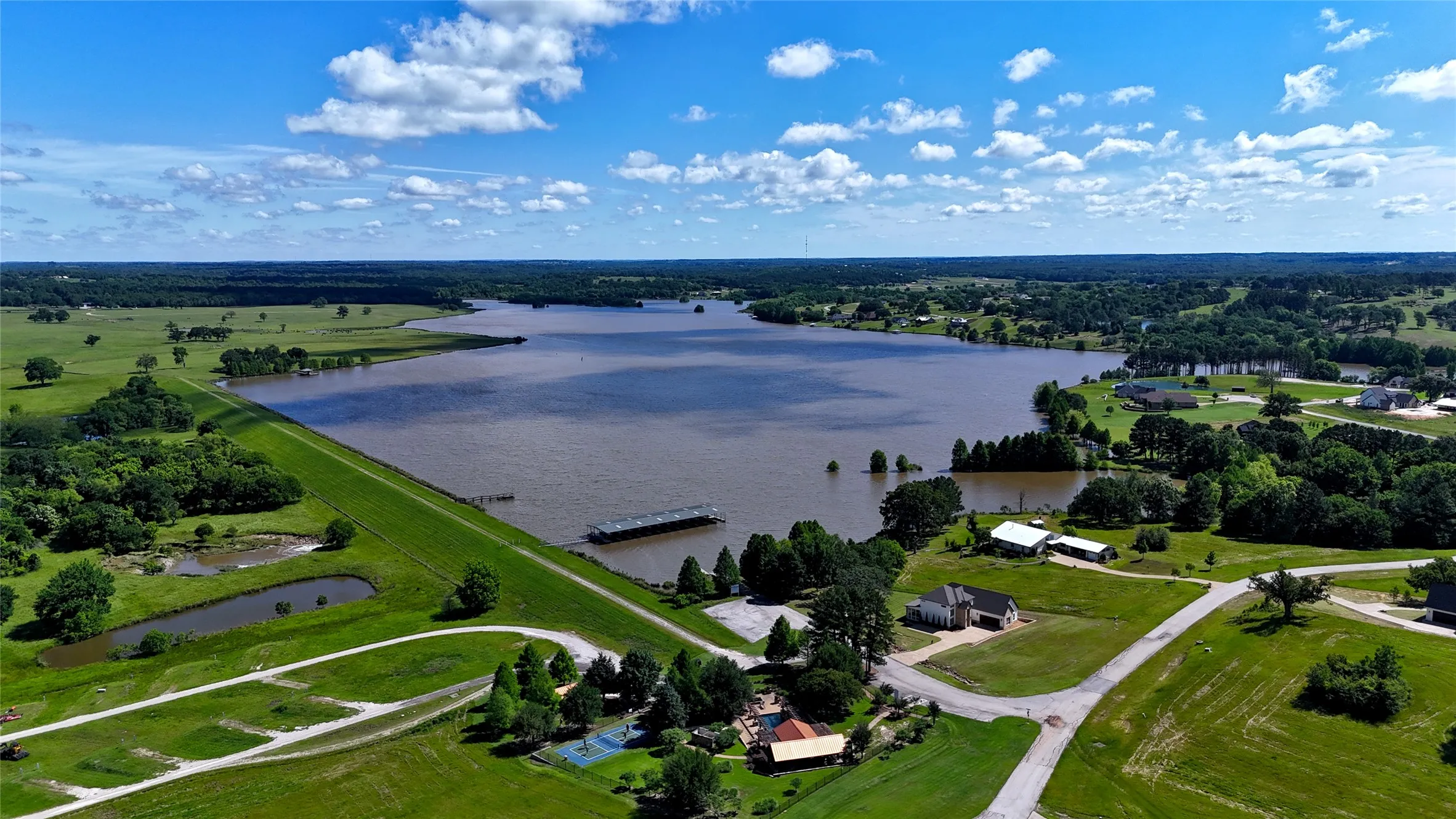 Unimproved Land For Sale in Henderson County , Lot 340 Grand View Drive, Athens, Texas 75752, 0, 0, Garage spaces, 0 Sqft, built in 0, Price $163,500, mls#20975093, Real Estate Agent in Athens, Homes For Sale in Henderson county, Homes For Sale in Athens, Realtor in Athens Texas, Real Estate Brokerage Independent Realty Texas, Luminita Cordes Realtor