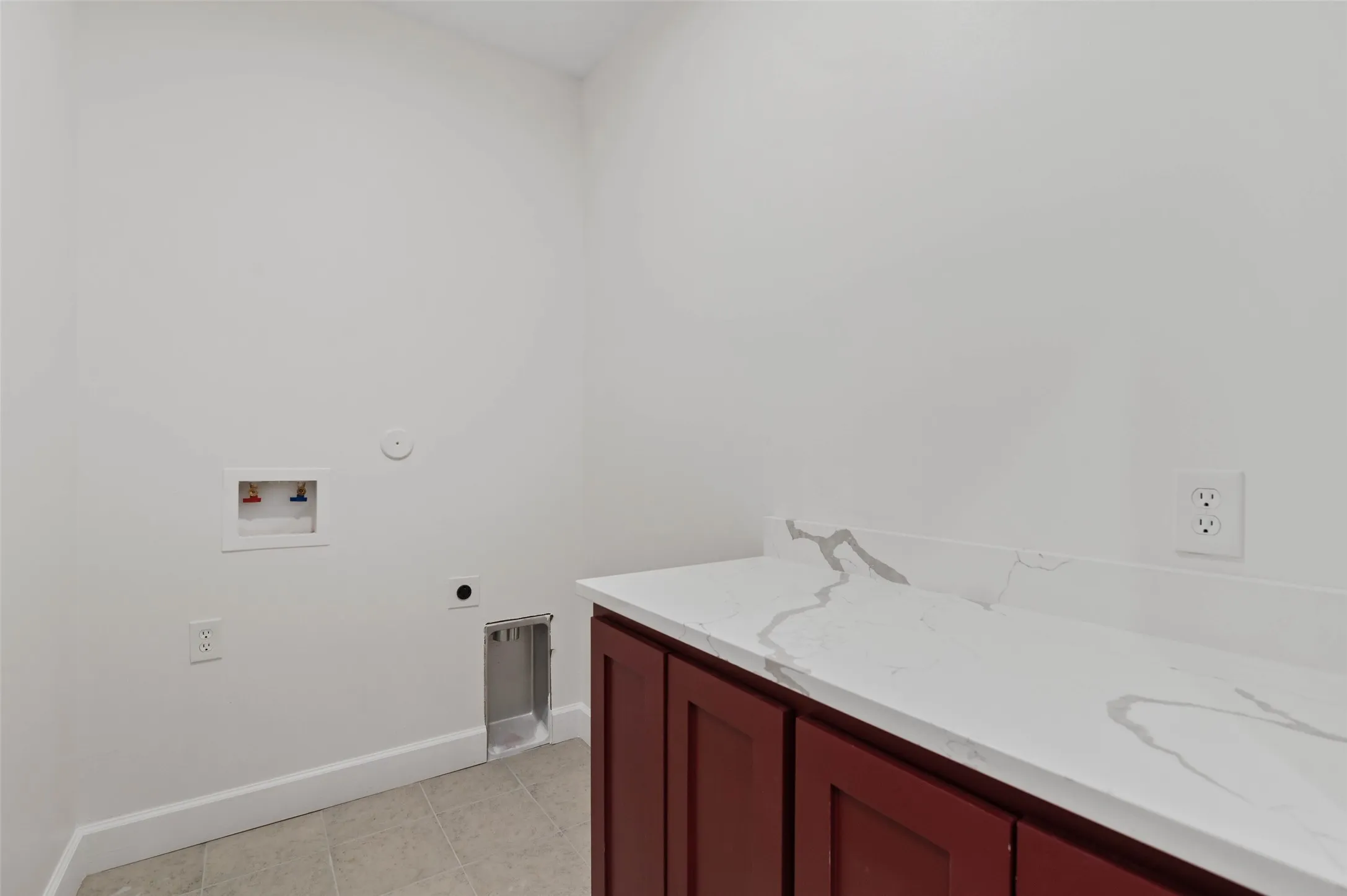 Single Family Residence For Sale in Cooke County , 1520 Harris Street, Gainesville, Texas 76240, 3 Bedrooms, 2 Bathrooms, 2 Garage spaces, 1,664 Sqft, built in 2025, New Construction - Complete, Price $287,500, mls#20975816, Real Estate Agent in Gainesville, Homes For Sale in Cooke county, Homes For Sale in Gainesville, Realtor in Gainesville Texas, Real Estate Brokerage Independent Realty Texas, Luminita Cordes Realtor