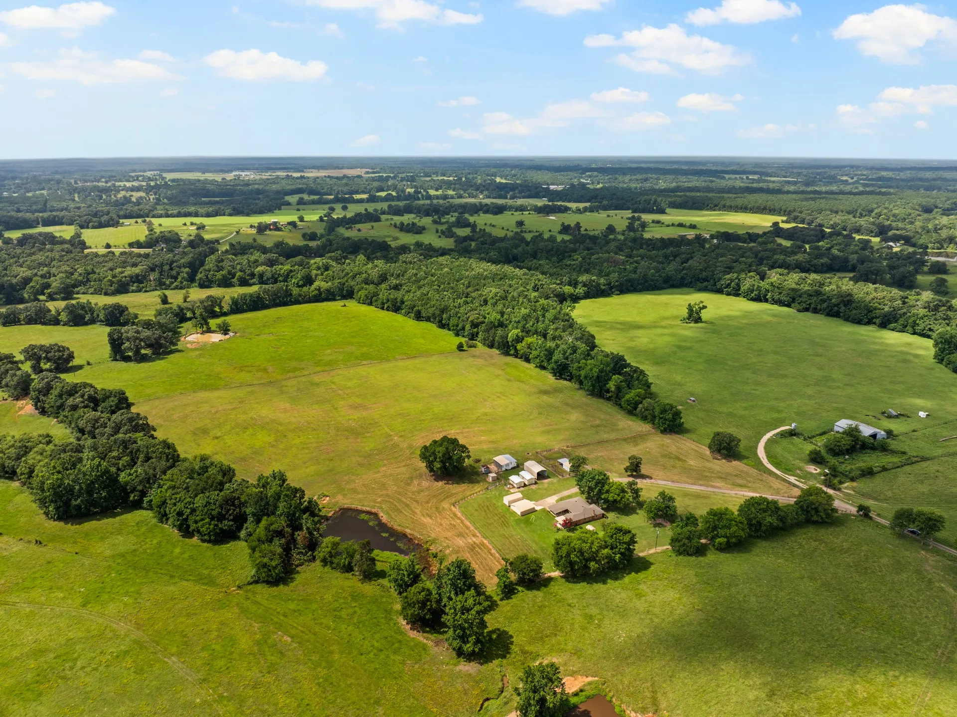 Farm For Sale in Camp County , 468 CR 4211, Pittsburg, Texas 75686, 3 Bedrooms, 2 Bathrooms, Garage spaces, 1,649 Sqft, built in 1965, Price $699,900, mls#20975830, Real Estate Agent in Pittsburg, Homes For Sale in Camp county, Homes For Sale in Pittsburg, Realtor in Pittsburg Texas, Real Estate Brokerage Independent Realty Texas, Luminita Cordes Realtor