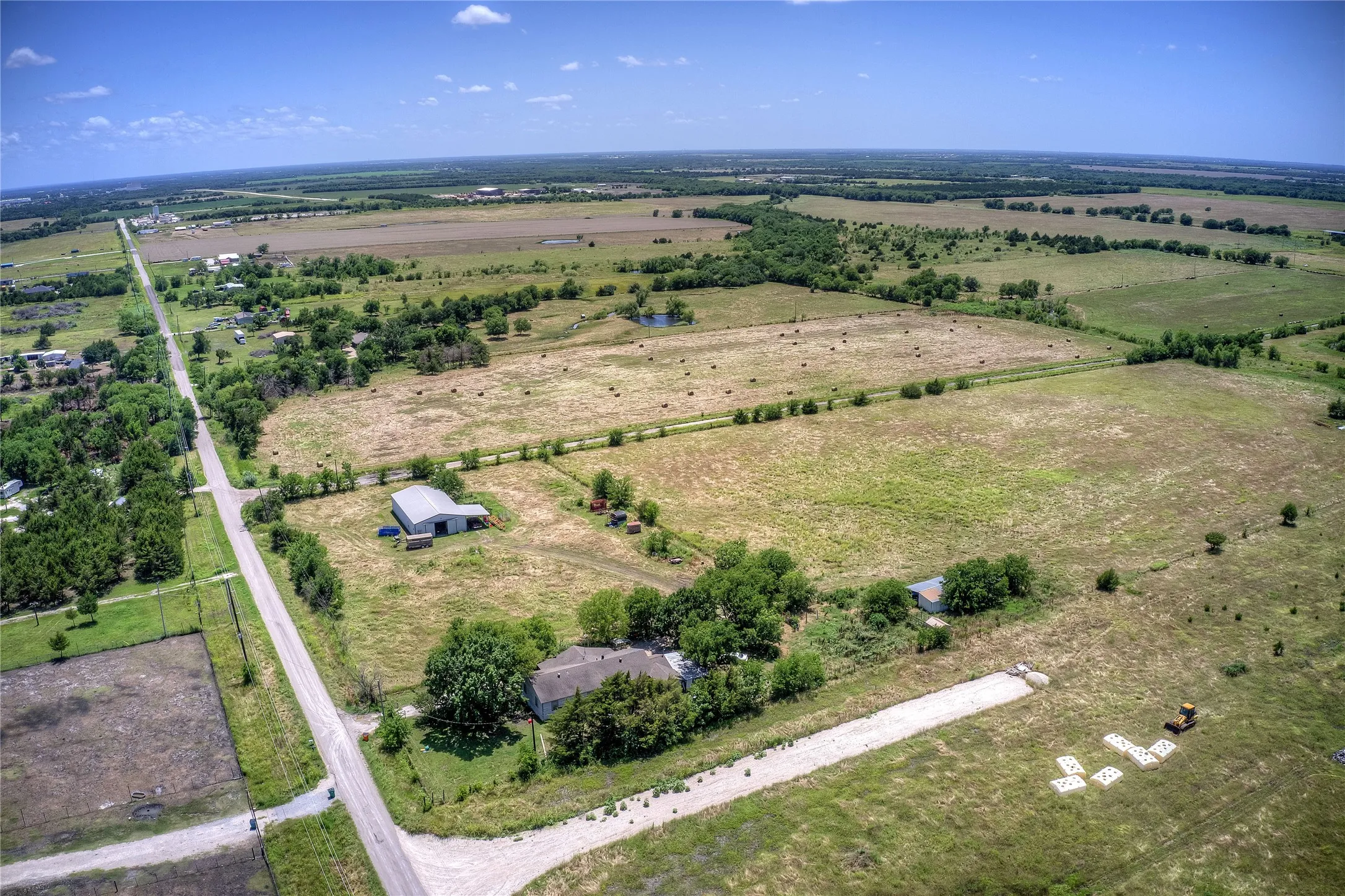 Improved Land For Sale in Hunt County , 718 County Road 1063, Greenville, Texas 75401, 0, 0, Garage spaces, 0 Sqft, built in 1960, Price $671,500, mls#20973171, Real Estate Agent in Greenville, Homes For Sale in Hunt county, Homes For Sale in Greenville, Realtor in Greenville Texas, Real Estate Brokerage Independent Realty Texas, Luminita Cordes Realtor