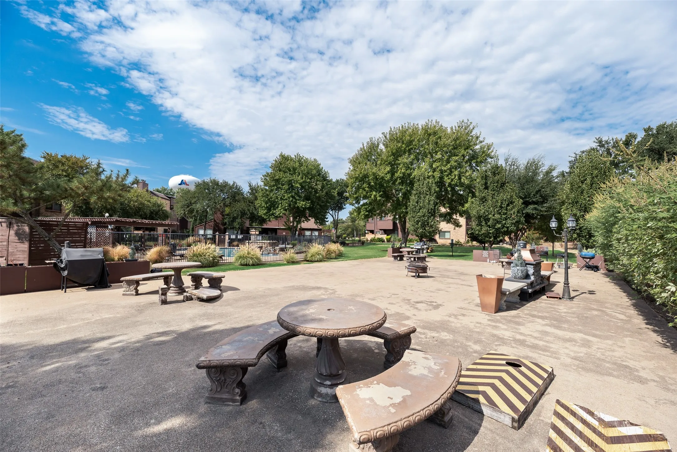 Condominium For Sale in Tarrant County , 1704 Baird Farm Circle 4209, Arlington, Texas 76006, 2 Bedroom, 2 Bathroom, Garage spaces, 1,028 Sqft, built in 1985, Preowned, mls#20976086, Real Estate Agent in Arlington, Homes For Sale in Tarrant county, Homes For Sale in Arlington, Realtor in Arlington Texas, Real Estate Brokerage Independent Realty Texas, Luminita Cordes Realtor