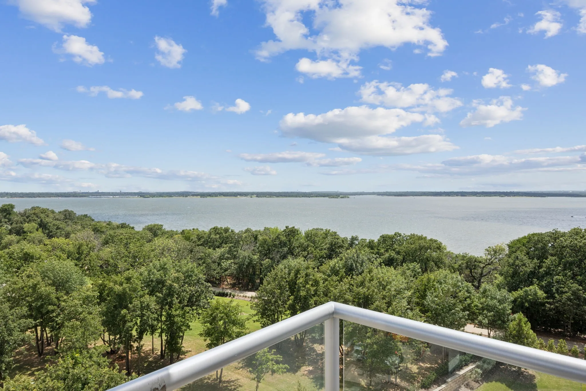 Condominium For Sale in Tarrant County , 2800 Lakeside Parkway 1502, Flower Mound, Texas 75022, 4 Bedroom, 5 Bathroom, 3 Garage spaces, 4,491 Sqft, built in 2018, mls#20976293, Real Estate Agent in Flower Mound, Homes For Sale in Tarrant county, Homes For Sale in Flower Mound, Realtor in Flower Mound Texas, Real Estate Brokerage Independent Realty Texas, Luminita Cordes Realtor