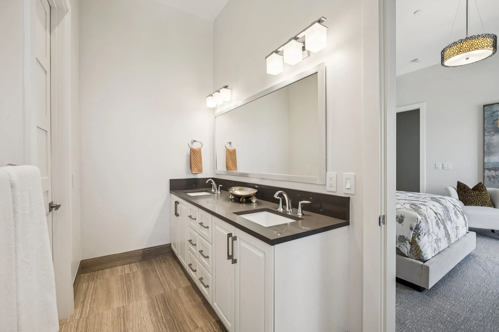 Condominium For Sale in Tarrant County , 2800 Lakeside Parkway 1502, Flower Mound, Texas 75022, 4 Bedroom, 5 Bathroom, 3 Garage spaces, 4,491 Sqft, built in 2018, mls#20976293, Real Estate Agent in Flower Mound, Homes For Sale in Tarrant county, Homes For Sale in Flower Mound, Realtor in Flower Mound Texas, Real Estate Brokerage Independent Realty Texas, Luminita Cordes Realtor