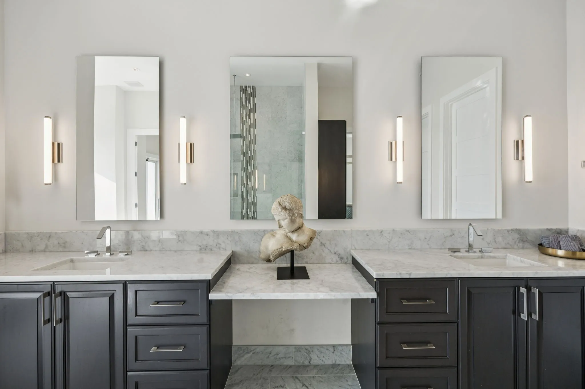 Condominium For Sale in Tarrant County , 2800 Lakeside Parkway 1502, Flower Mound, Texas 75022, 4 Bedroom, 5 Bathroom, 3 Garage spaces, 4,491 Sqft, built in 2018, mls#20976293, Real Estate Agent in Flower Mound, Homes For Sale in Tarrant county, Homes For Sale in Flower Mound, Realtor in Flower Mound Texas, Real Estate Brokerage Independent Realty Texas, Luminita Cordes Realtor