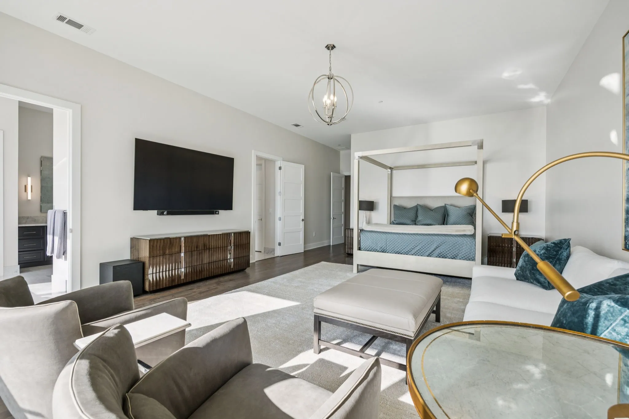 Condominium For Sale in Tarrant County , 2800 Lakeside Parkway 1502, Flower Mound, Texas 75022, 4 Bedroom, 5 Bathroom, 3 Garage spaces, 4,491 Sqft, built in 2018, mls#20976293, Real Estate Agent in Flower Mound, Homes For Sale in Tarrant county, Homes For Sale in Flower Mound, Realtor in Flower Mound Texas, Real Estate Brokerage Independent Realty Texas, Luminita Cordes Realtor