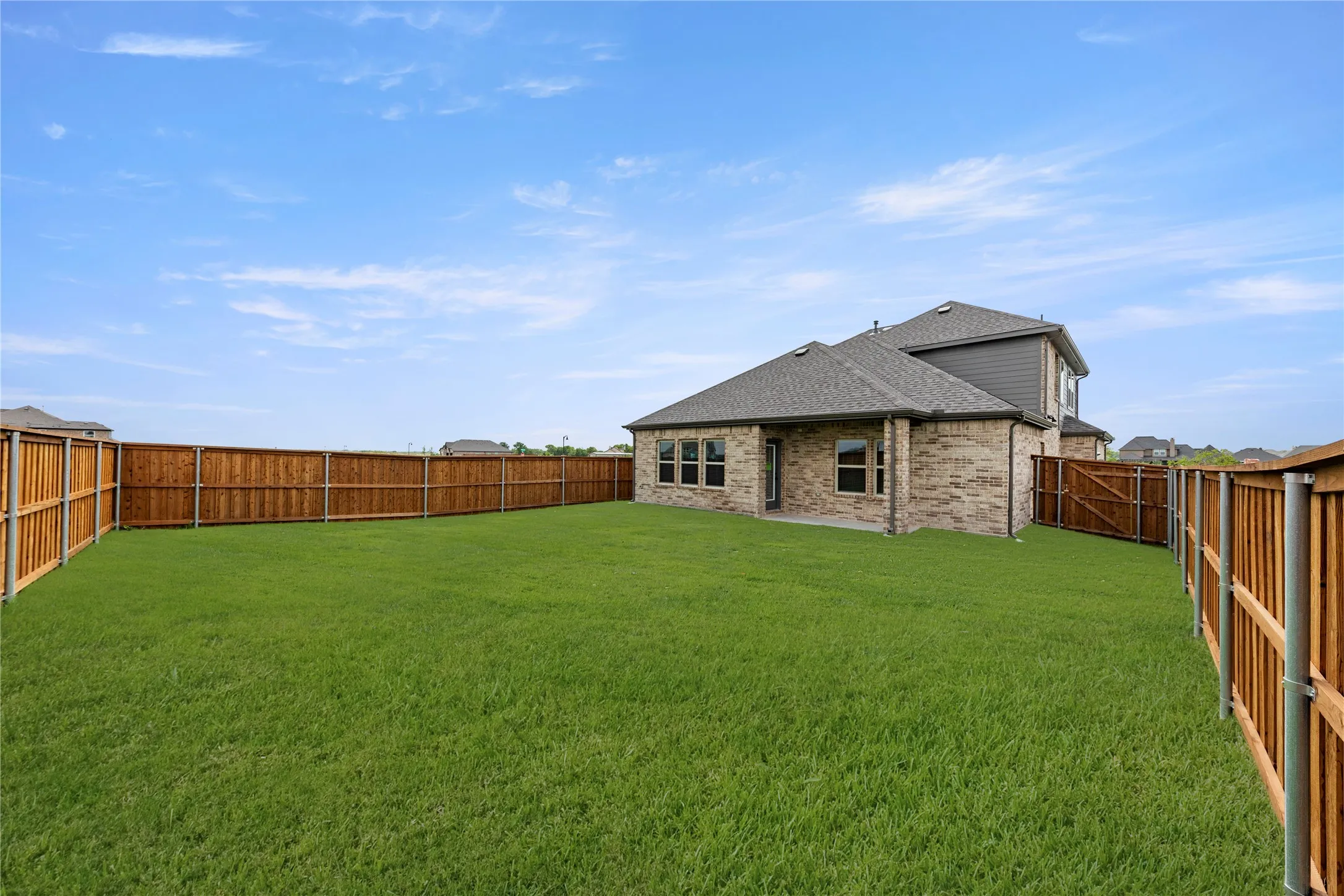 Single Family Residence For Sale in Kaufman County , 2374 Bell Way, Forney, Texas 75126, 5 Bedroom, 3 Bathroom, 2 Garage spaces, 2,547 Sqft, built in 2025, New Construction - Complete, mls#20977385, Real Estate Agent in Forney, Homes For Sale in Kaufman county, Homes For Sale in Forney, Realtor in Forney Texas, Real Estate Brokerage Independent Realty Texas, Luminita Cordes Realtor
