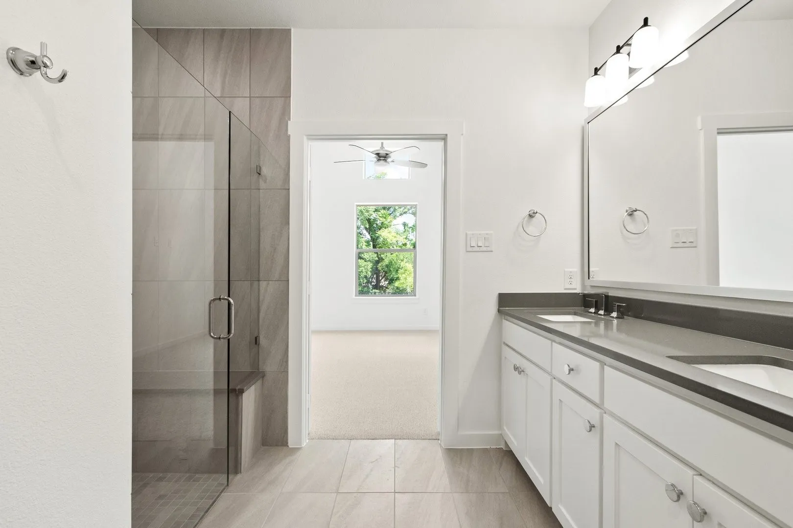021-8513DelRioTrail-Rowlett-TX-75089-PrimaryBathroom.jpg-SMALL