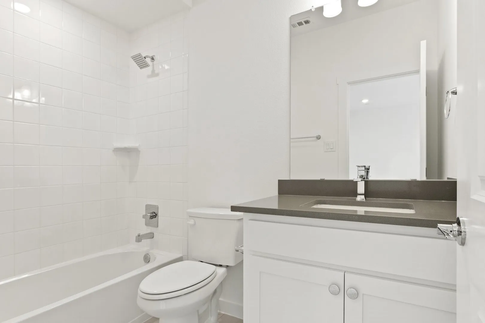 030-8513DelRioTrail-Rowlett-TX-75089-Bathroom3.jpg-SMALL