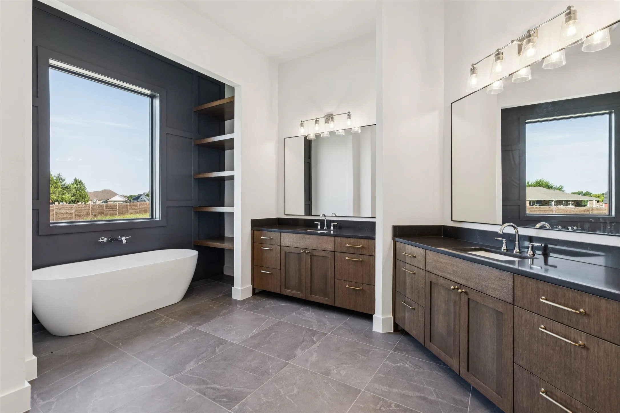 Single Family Residence For Sale in Ellis County , 4930 Magnolia Trail, Midlothian, Texas 76065, 4 Bedroom, 5 Bathroom, 3 Garage spaces, 4,658 Sqft, built in 2025, New Construction - Complete, mls#20978431, Real Estate Agent in Midlothian, Homes For Sale in Ellis county, Homes For Sale in Midlothian, Realtor in Midlothian Texas, Real Estate Brokerage Independent Realty Texas, Luminita Cordes Realtor