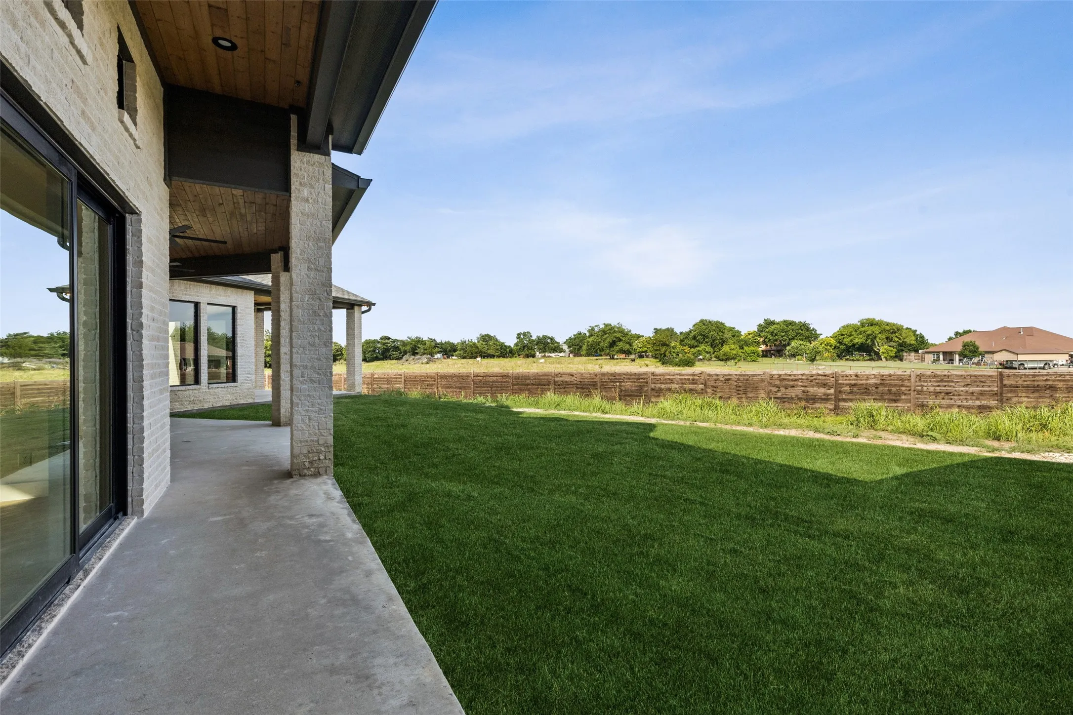 Single Family Residence For Sale in Ellis County , 4930 Magnolia Trail, Midlothian, Texas 76065, 4 Bedroom, 5 Bathroom, 3 Garage spaces, 4,658 Sqft, built in 2025, New Construction - Complete, mls#20978431, Real Estate Agent in Midlothian, Homes For Sale in Ellis county, Homes For Sale in Midlothian, Realtor in Midlothian Texas, Real Estate Brokerage Independent Realty Texas, Luminita Cordes Realtor