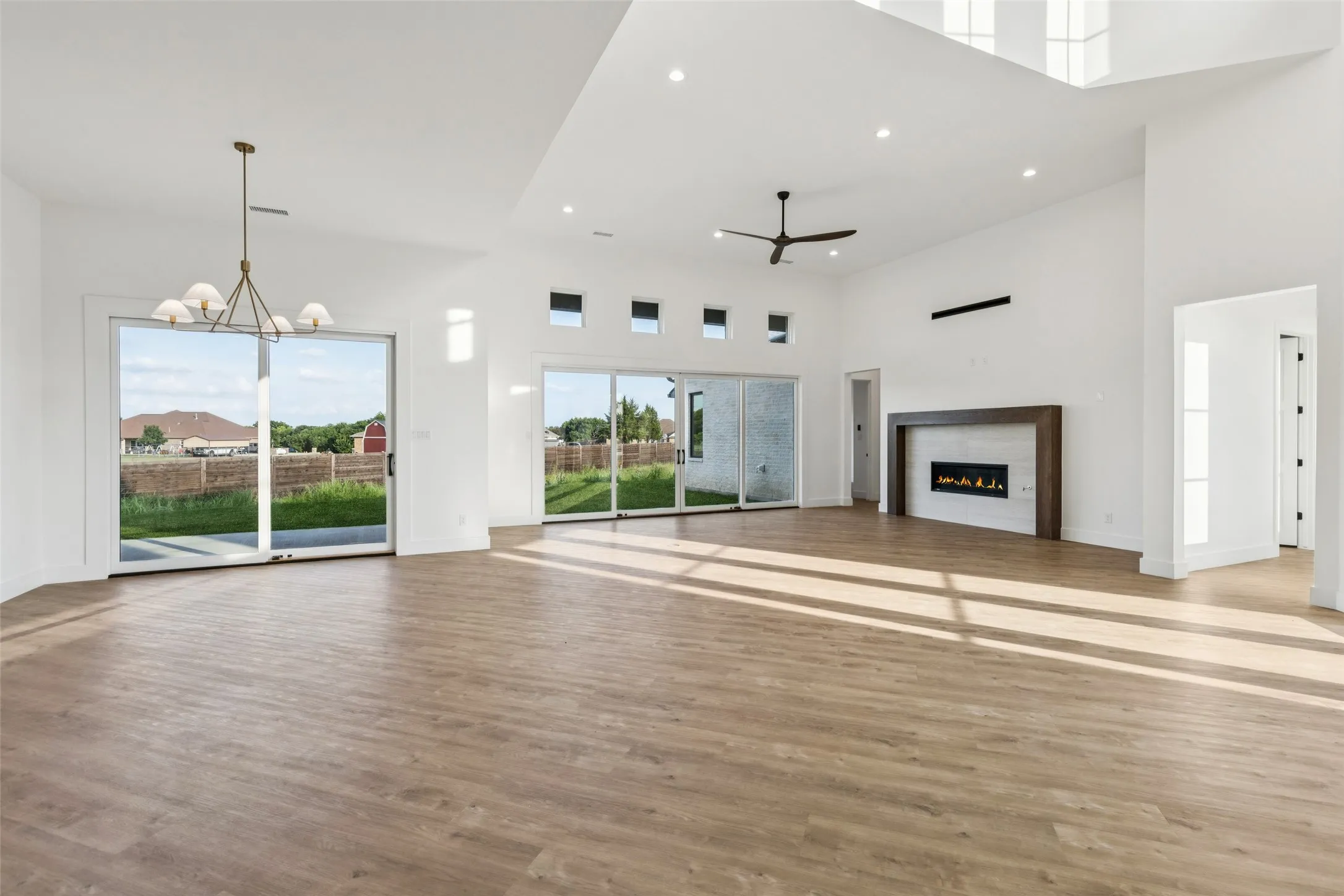 Single Family Residence For Sale in Ellis County , 4930 Magnolia Trail, Midlothian, Texas 76065, 4 Bedroom, 5 Bathroom, 3 Garage spaces, 4,658 Sqft, built in 2025, New Construction - Complete, mls#20978431, Real Estate Agent in Midlothian, Homes For Sale in Ellis county, Homes For Sale in Midlothian, Realtor in Midlothian Texas, Real Estate Brokerage Independent Realty Texas, Luminita Cordes Realtor