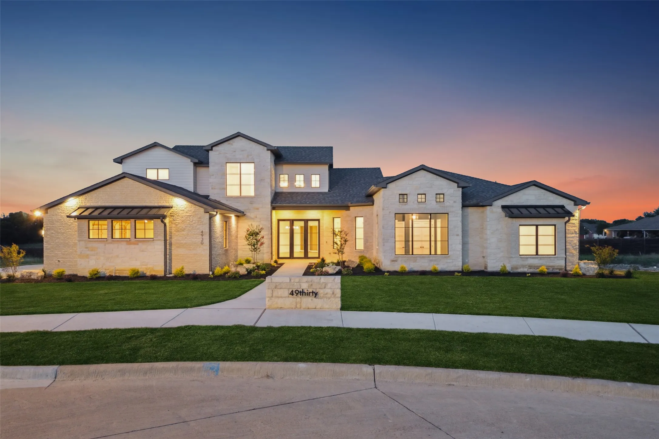 Single Family Residence For Sale in Ellis County , 4930 Magnolia Trail, Midlothian, Texas 76065, 4 Bedroom, 5 Bathroom, 3 Garage spaces, 4,658 Sqft, built in 2025, New Construction - Complete, mls#20978431, Real Estate Agent in Midlothian, Homes For Sale in Ellis county, Homes For Sale in Midlothian, Realtor in Midlothian Texas, Real Estate Brokerage Independent Realty Texas, Luminita Cordes Realtor