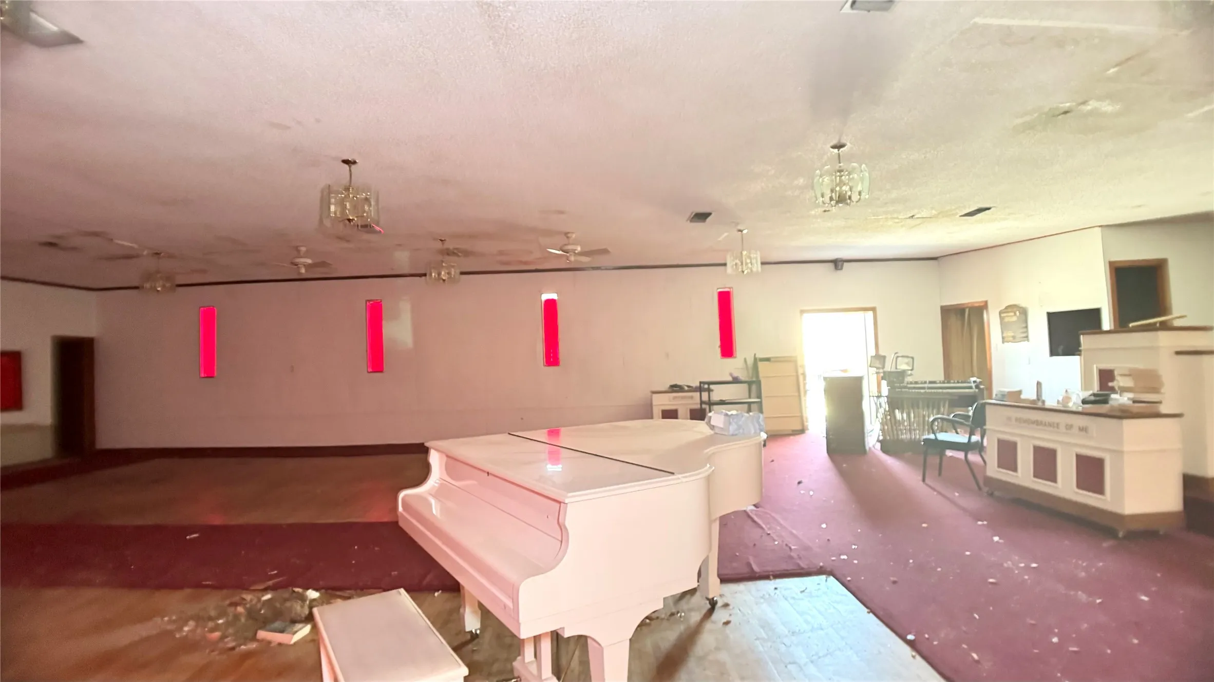 Business For Sale in Tarrant County , 5212 Goodman, Fort Worth, Texas 76107, 0, 0, Garage spaces, 0 Sqft, built in 1959, Preowned, Price $350,000, mls#20972901, Real Estate Agent in Fort Worth, Homes For Sale in Tarrant county, Homes For Sale in Fort Worth, Realtor in Fort Worth Texas, Real Estate Brokerage Independent Realty Texas, Luminita Cordes Realtor