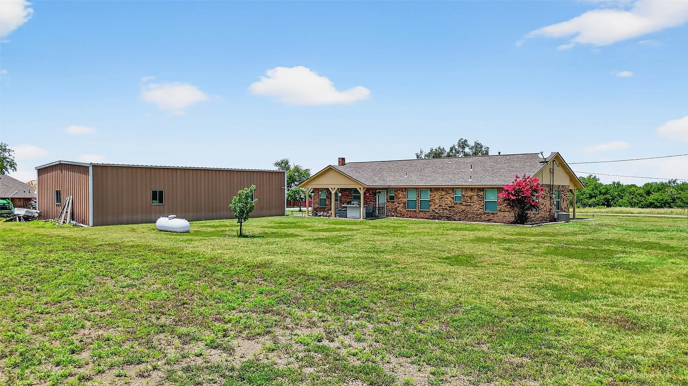 Improved Land For Sale in Collin County , TBD Legacy (FM 455) Lane, Celina, Texas 75009, 0, 0, Garage spaces, 0 Sqft, built in 1985, mls#20979542, Real Estate Agent in Celina, Homes For Sale in Collin county, Homes For Sale in Celina, Realtor in Celina Texas, Real Estate Brokerage Independent Realty Texas, Luminita Cordes Realtor