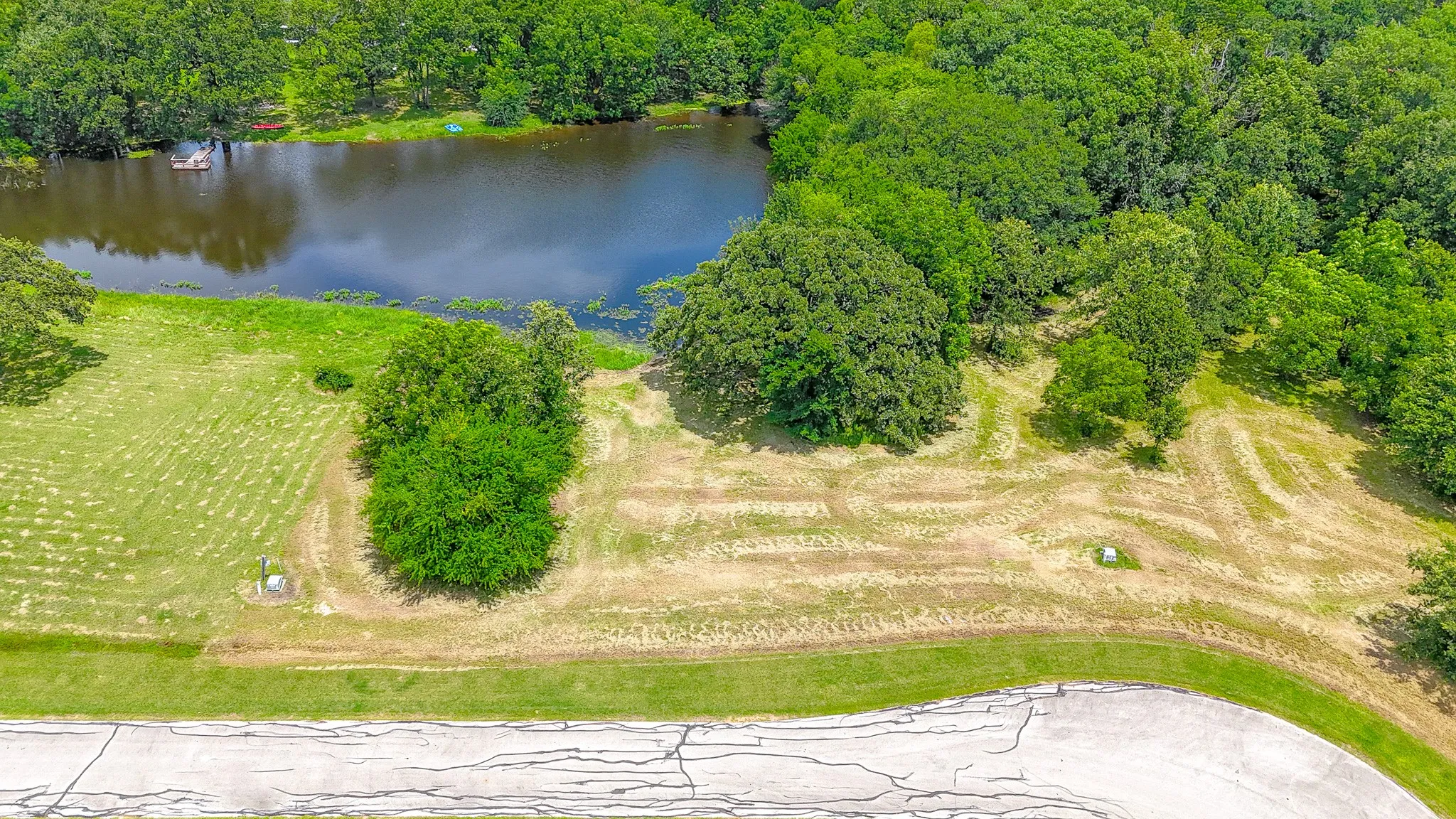 Improved Land For Sale in Navarro County , Lot 602 Clear Water Court, Corsicana, Texas 75109, 0, 0, Garage spaces, 0 Sqft, built in 0, Price $59,000, mls#20976904, Real Estate Agent in Corsicana, Homes For Sale in Navarro county, Homes For Sale in Corsicana, Realtor in Corsicana Texas, Real Estate Brokerage Independent Realty Texas, Luminita Cordes Realtor