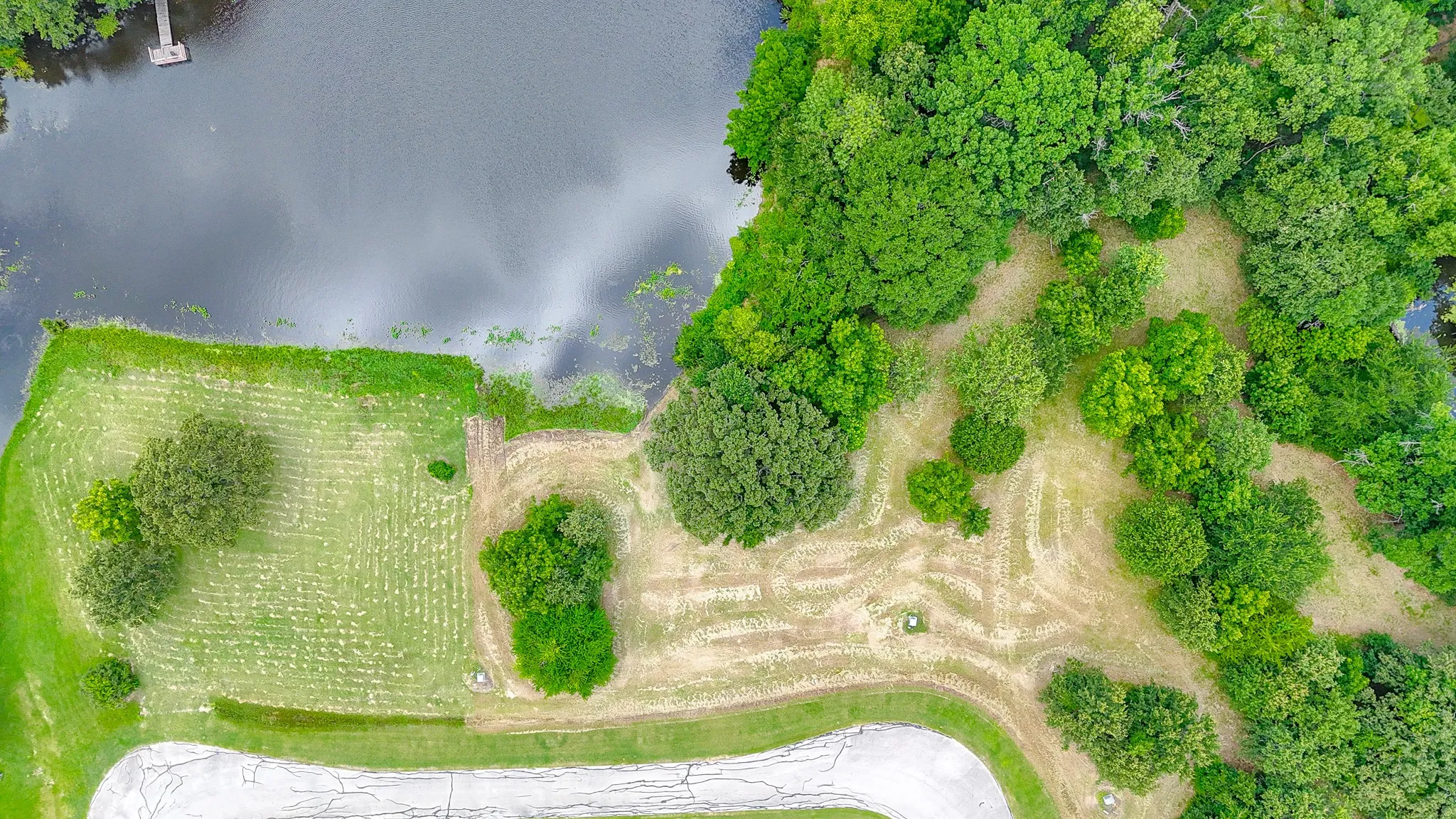 Improved Land For Sale in Navarro County , Lot 602 Clear Water Court, Corsicana, Texas 75109, 0, 0, Garage spaces, 0 Sqft, built in 0, Price $59,000, mls#20976904, Real Estate Agent in Corsicana, Homes For Sale in Navarro county, Homes For Sale in Corsicana, Realtor in Corsicana Texas, Real Estate Brokerage Independent Realty Texas, Luminita Cordes Realtor