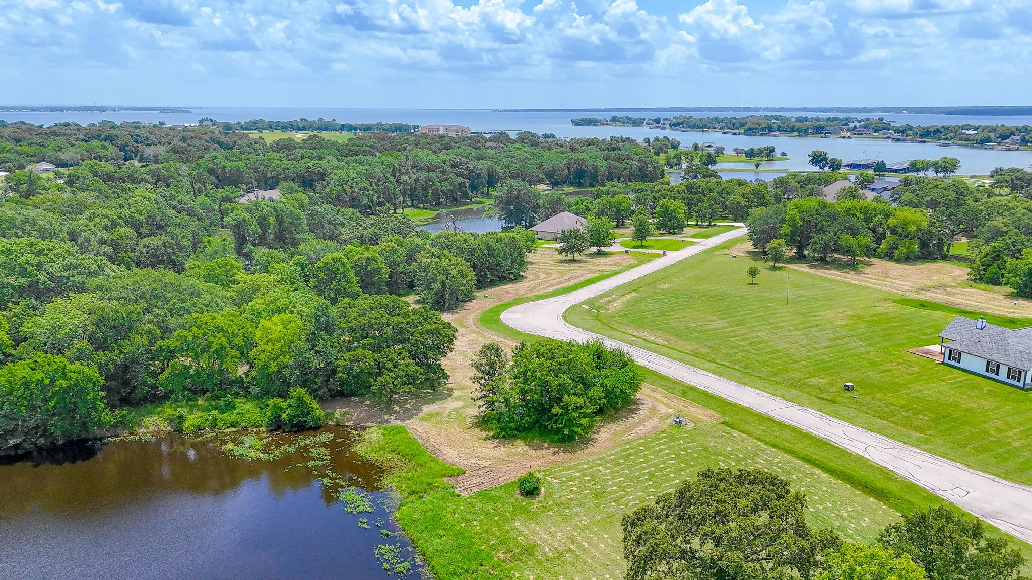 Improved Land For Sale in Navarro County , Lot 602 Clear Water Court, Corsicana, Texas 75109, 0, 0, Garage spaces, 0 Sqft, built in 0, Price $59,000, mls#20976904, Real Estate Agent in Corsicana, Homes For Sale in Navarro county, Homes For Sale in Corsicana, Realtor in Corsicana Texas, Real Estate Brokerage Independent Realty Texas, Luminita Cordes Realtor