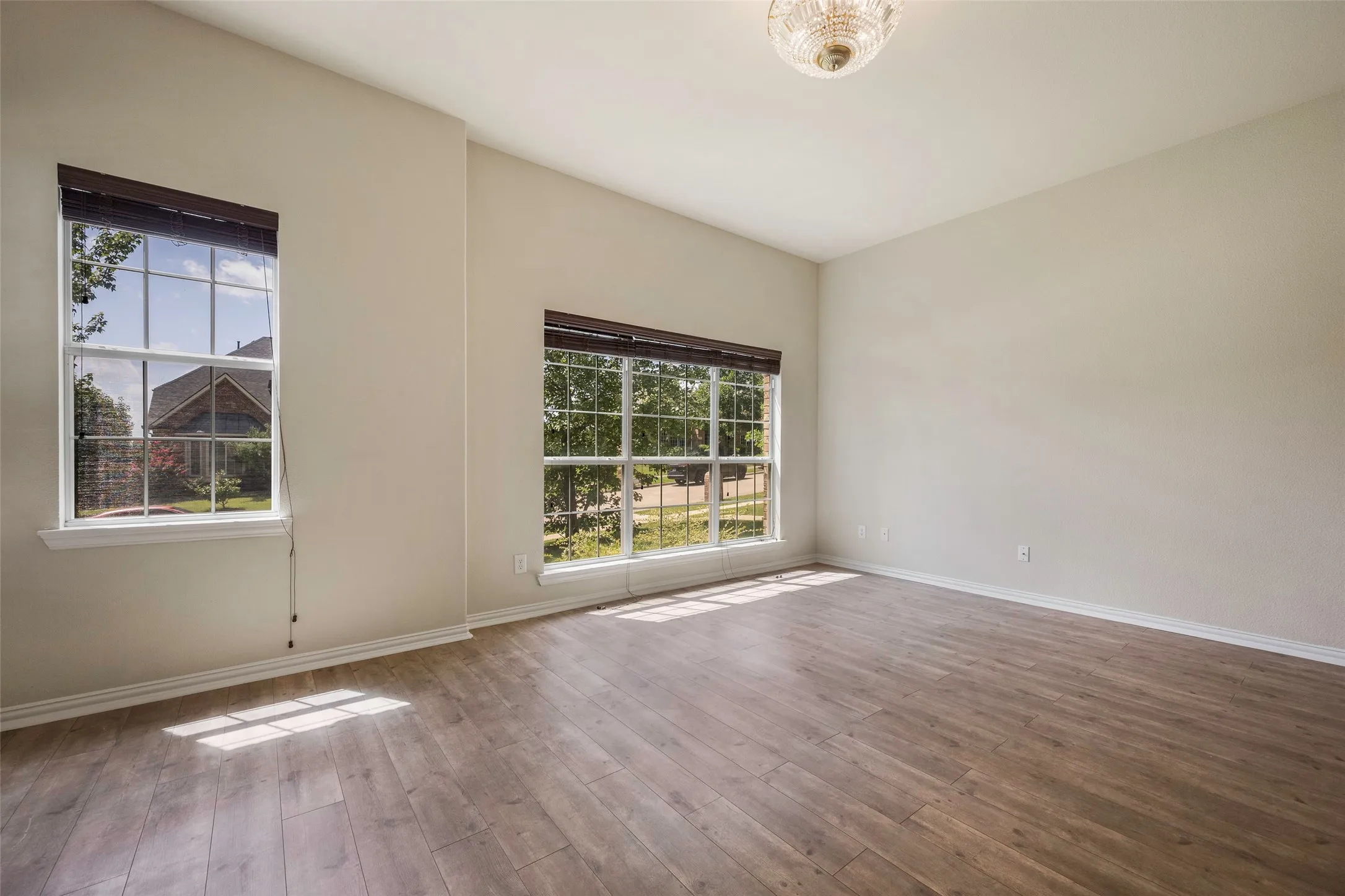 Primary suite