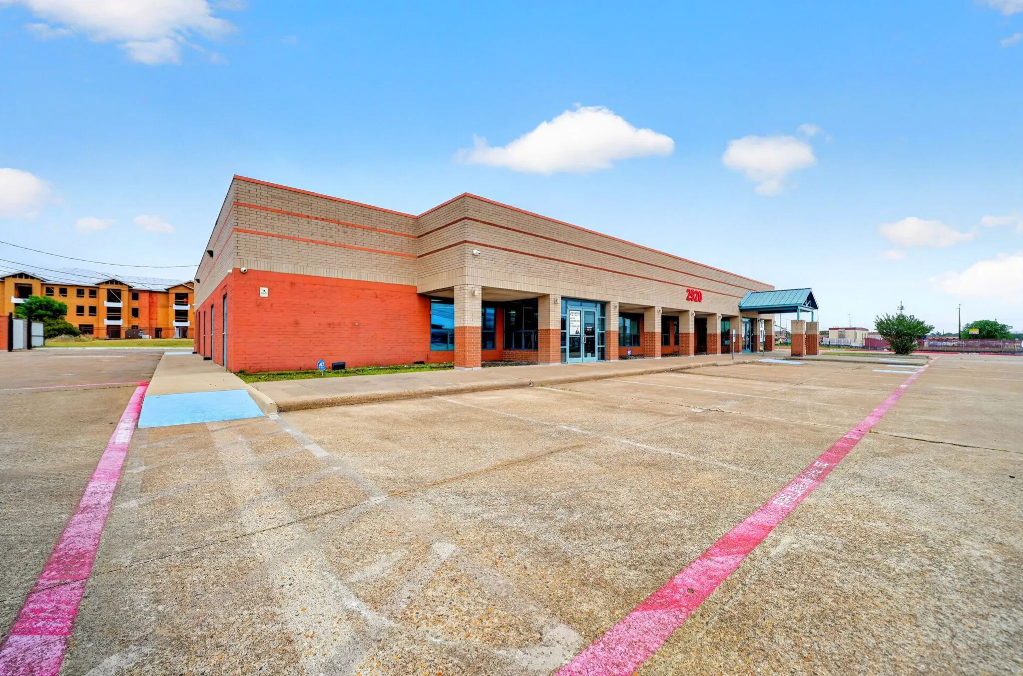 Office For Rent in Dallas County , 2920 Motley Drive 1000, Mesquite, Texas 75150, 0, 0, Garage spaces, 0 Sqft, built in 1979, Preowned, Price $15,000, mls#20981140, Real Estate Agent in Mesquite, Homes For Rent in Dallas county, Homes For Rent in Mesquite, Realtor in Mesquite Texas, Real Estate Brokerage Independent Realty Texas, Luminita Cordes Realtor
