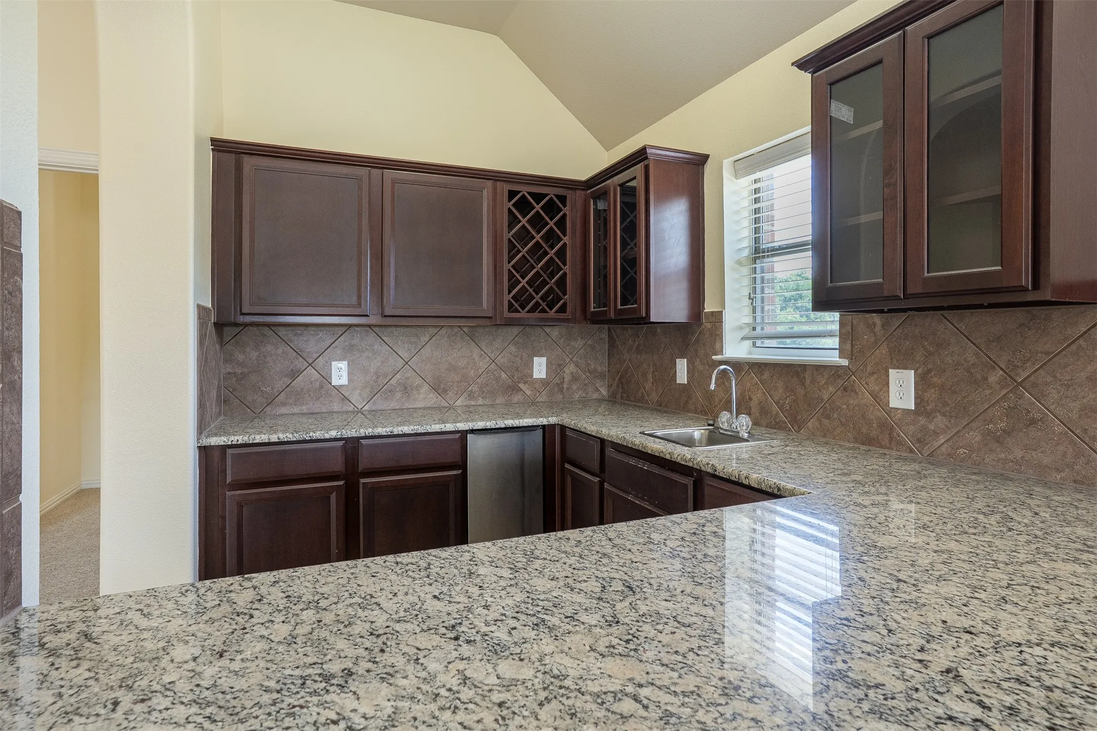 Single Family Residence For Sale in Johnson County , 1220 Berkeley Drive, Burleson, Texas 76028, 5 Bedrooms, 4 Bathrooms, 3 Garage spaces, 4,178 Sqft, built in 2007, Preowned, Price $520,000, mls#20981344, Real Estate Agent in Burleson, Homes For Sale in Johnson county, Homes For Sale in Burleson, Realtor in Burleson Texas, Real Estate Brokerage Independent Realty Texas, Luminita Cordes Realtor