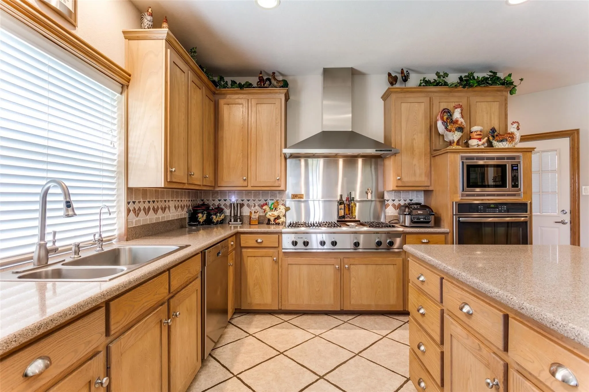 Single Family Residence For Sale in Montague County , 11471 FM 455, Forestburg, Texas 76239, 4 Bedroom, 4 Bathroom, 2 Garage spaces, 4,024 Sqft, built in 1999, Preowned, Price $1,750,000, mls#20980115, Real Estate Agent in Forestburg, Homes For Sale in Montague county, Homes For Sale in Forestburg, Realtor in Forestburg Texas, Real Estate Brokerage Independent Realty Texas, Luminita Cordes Realtor