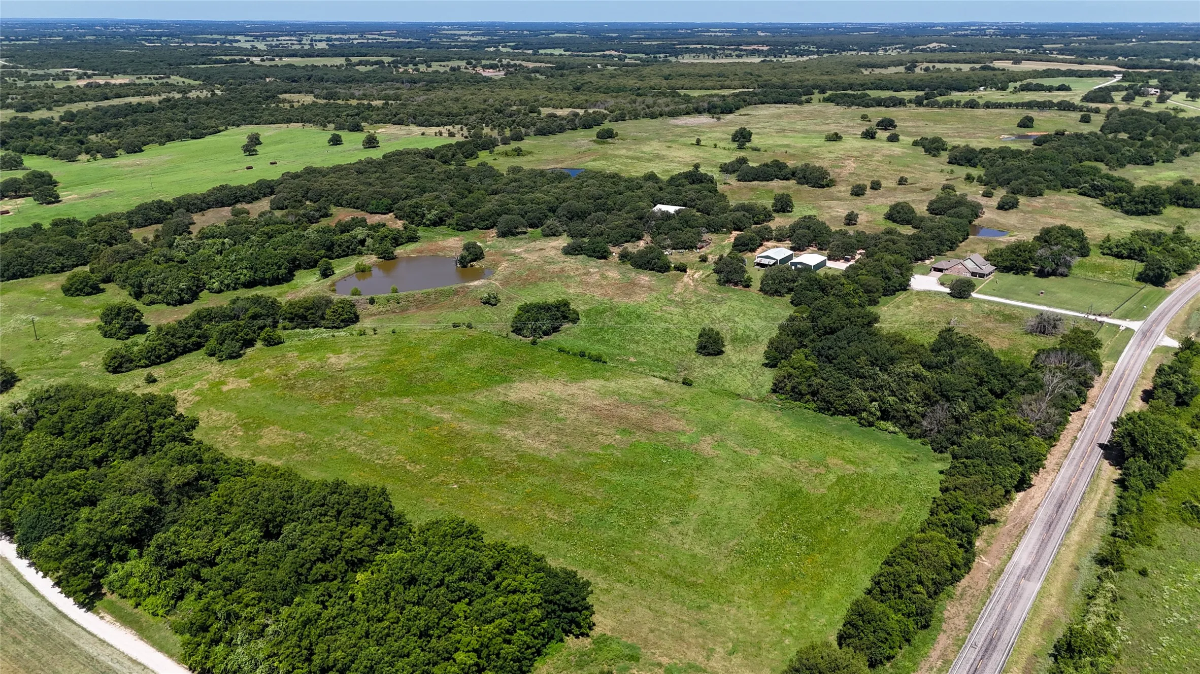 Single Family Residence For Sale in Montague County , 11471 FM 455, Forestburg, Texas 76239, 4 Bedroom, 4 Bathroom, 2 Garage spaces, 4,024 Sqft, built in 1999, Preowned, Price $1,750,000, mls#20980115, Real Estate Agent in Forestburg, Homes For Sale in Montague county, Homes For Sale in Forestburg, Realtor in Forestburg Texas, Real Estate Brokerage Independent Realty Texas, Luminita Cordes Realtor