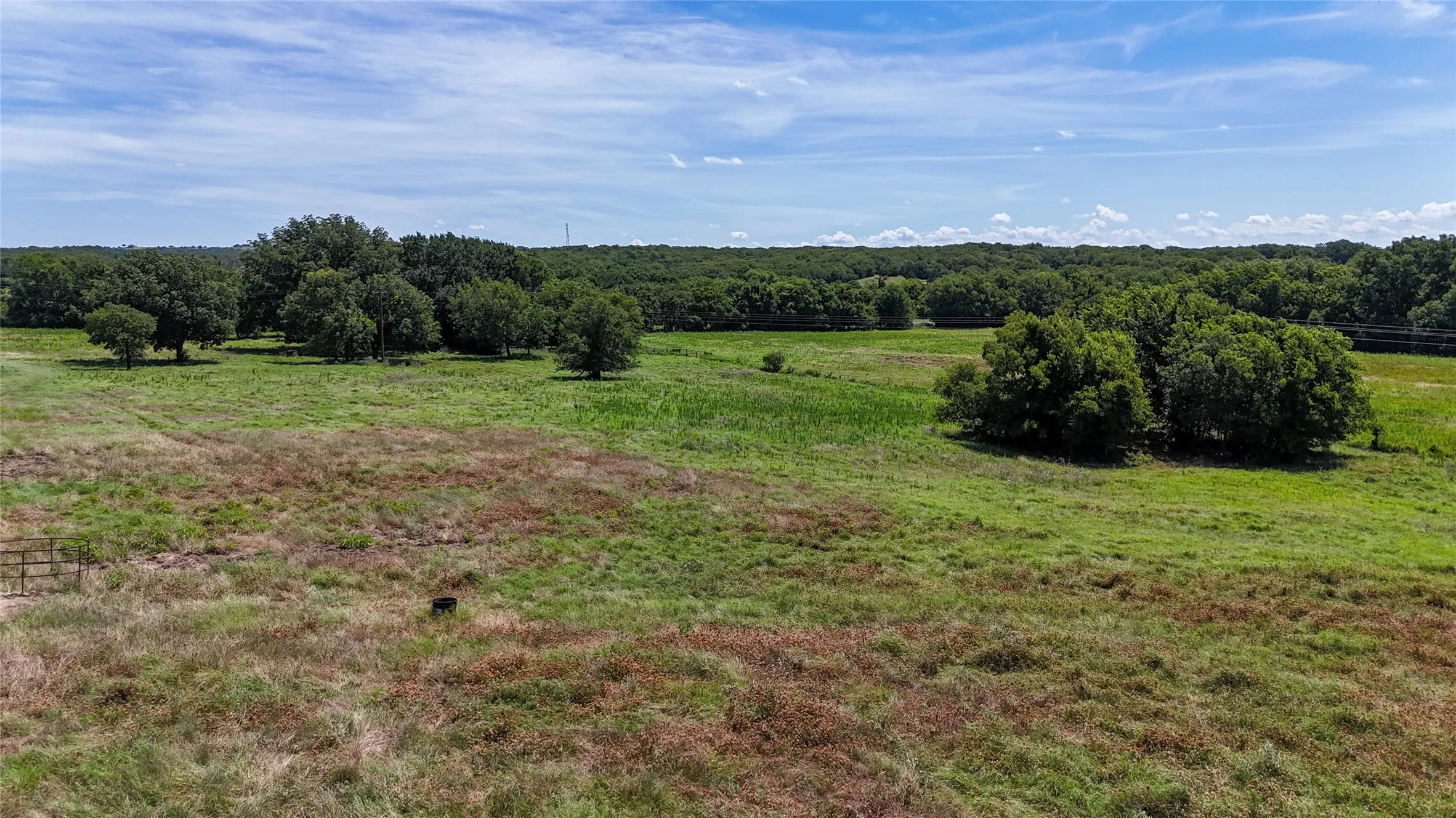 Single Family Residence For Sale in Montague County , 11471 FM 455, Forestburg, Texas 76239, 4 Bedroom, 4 Bathroom, 2 Garage spaces, 4,024 Sqft, built in 1999, Preowned, Price $1,750,000, mls#20980115, Real Estate Agent in Forestburg, Homes For Sale in Montague county, Homes For Sale in Forestburg, Realtor in Forestburg Texas, Real Estate Brokerage Independent Realty Texas, Luminita Cordes Realtor