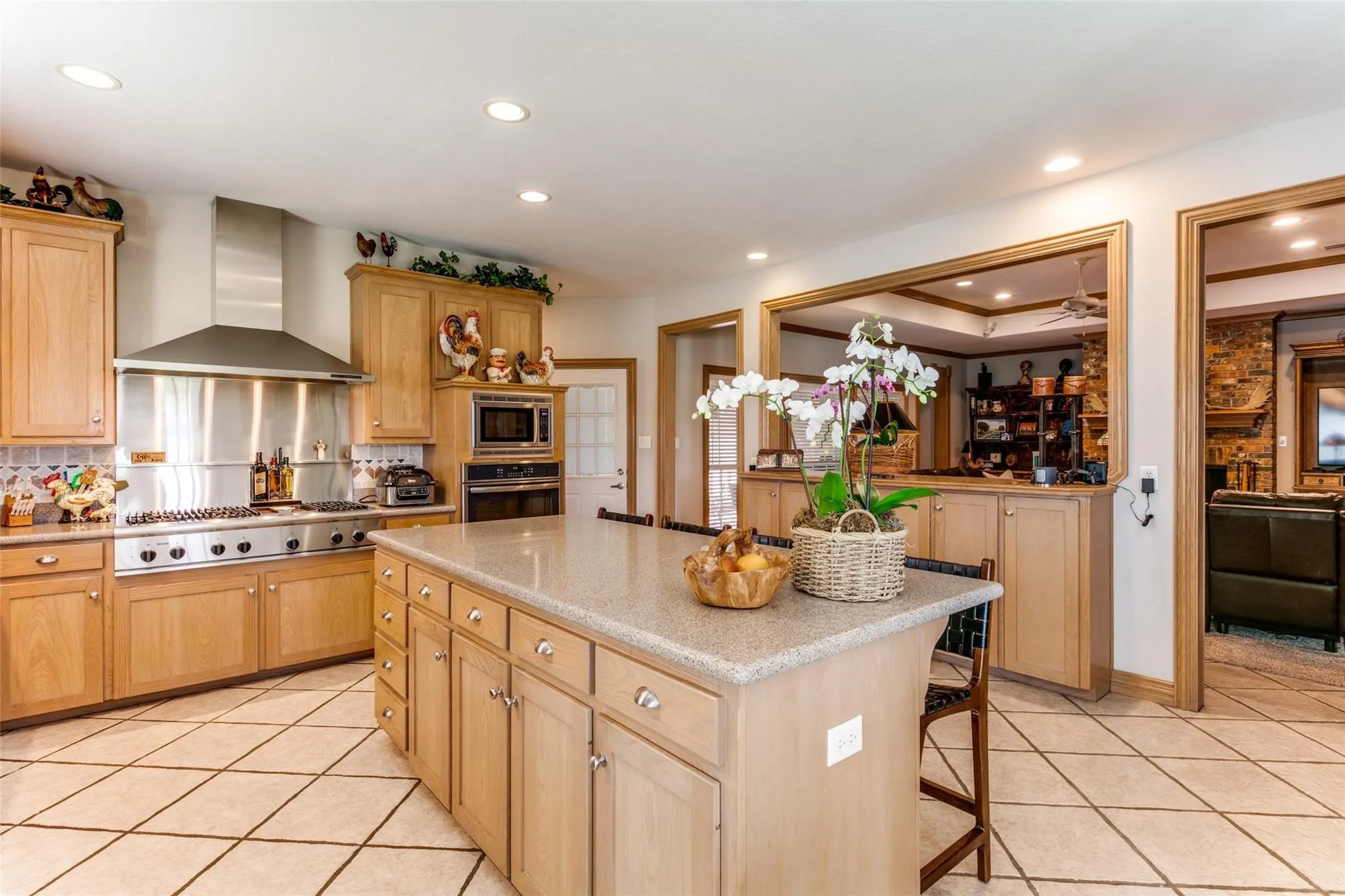Single Family Residence For Sale in Montague County , 11471 FM 455, Forestburg, Texas 76239, 4 Bedroom, 4 Bathroom, 2 Garage spaces, 4,024 Sqft, built in 1999, Preowned, Price $1,750,000, mls#20980115, Real Estate Agent in Forestburg, Homes For Sale in Montague county, Homes For Sale in Forestburg, Realtor in Forestburg Texas, Real Estate Brokerage Independent Realty Texas, Luminita Cordes Realtor